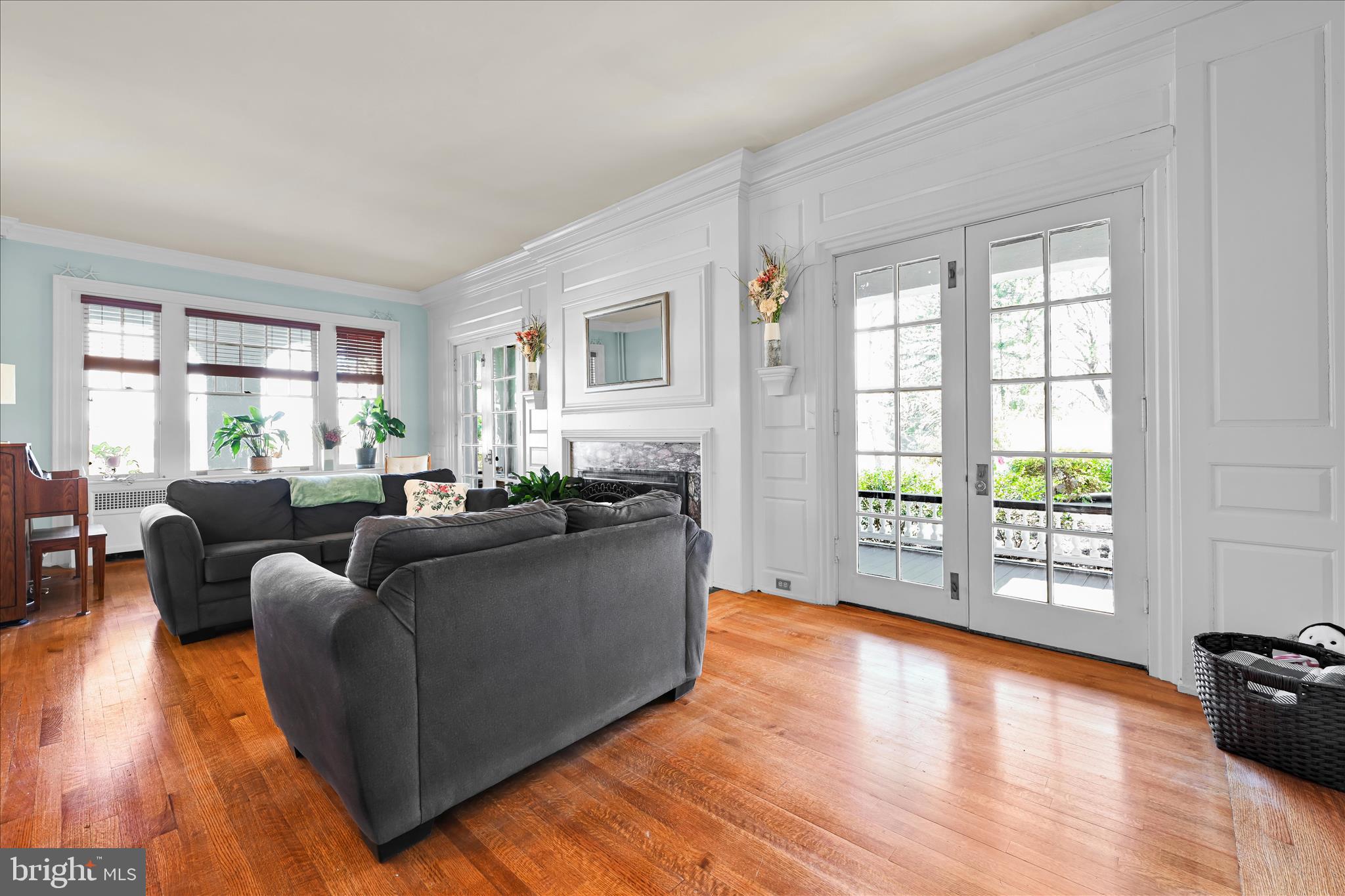 YORKVILLE - Residential