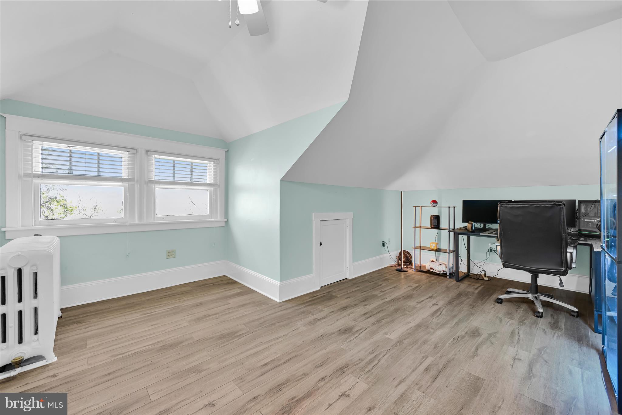 YORKVILLE - Residential