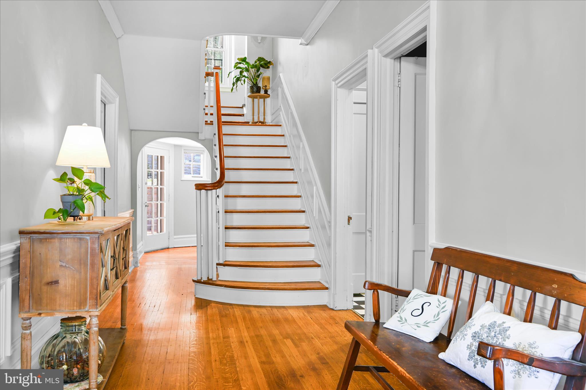 YORKVILLE - Residential