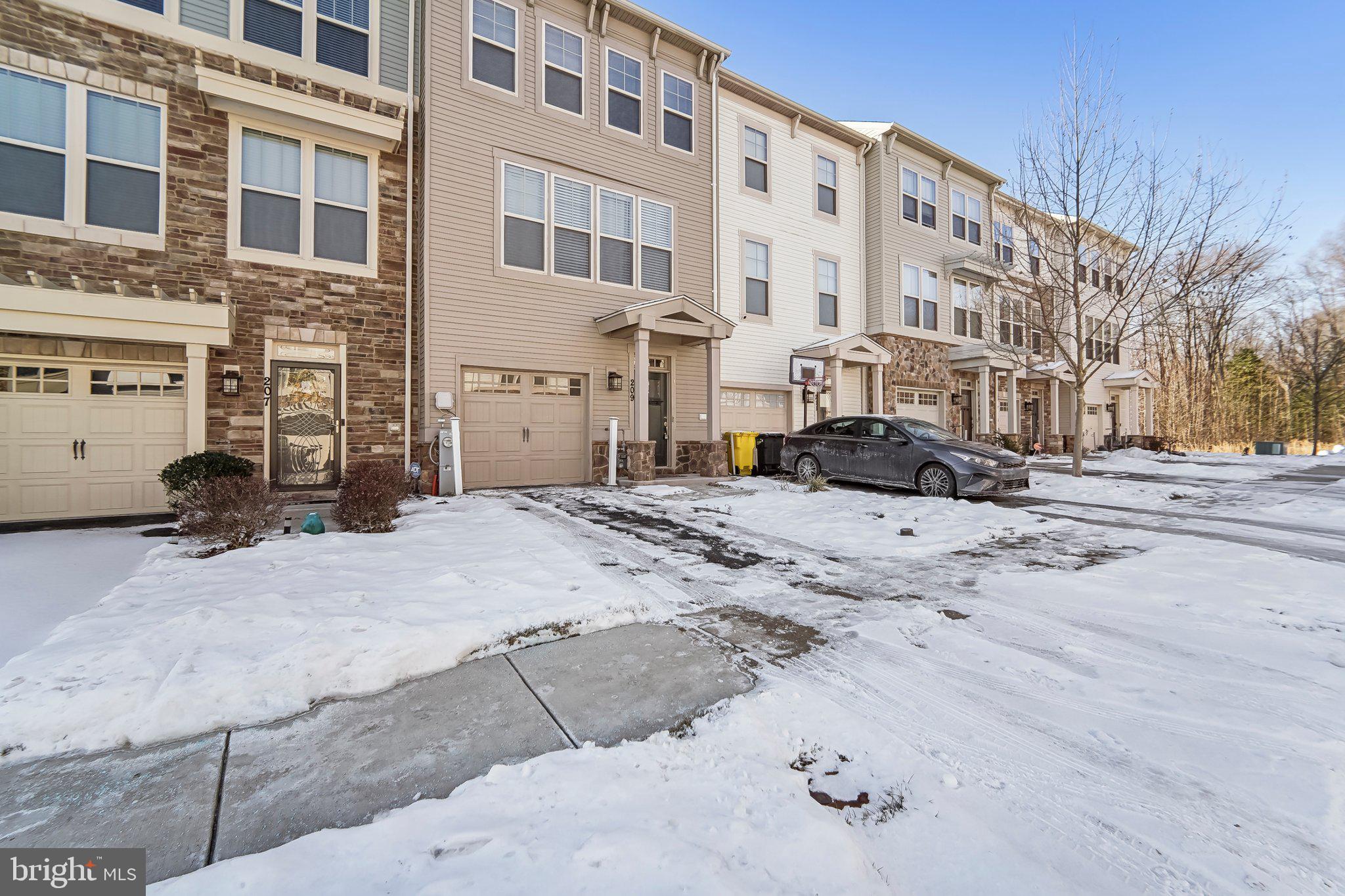 TANYARD COVE NORTH - Residential