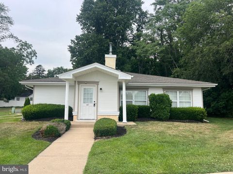 Condo For Sale - 2139 E Chestnut Avenue #67<br/> VINELAND, NJ 08361