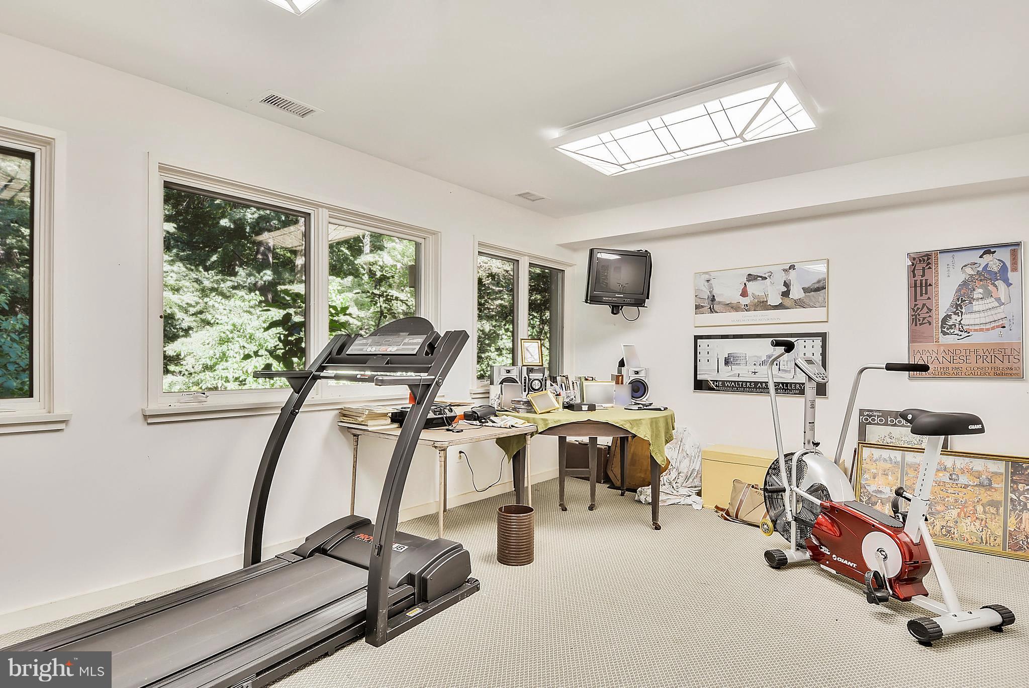 GREENSPRING VALLEY - Residential