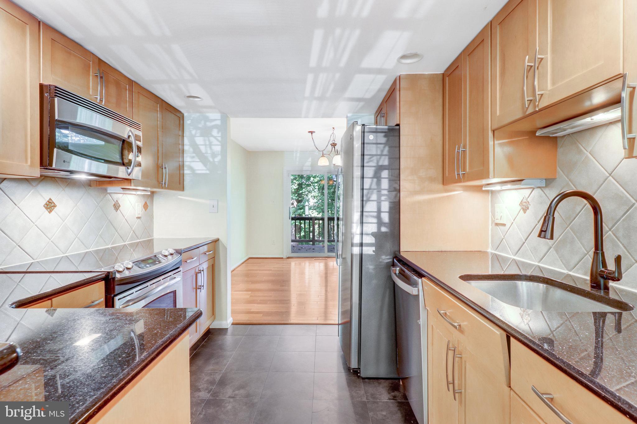 BURKE CENTRE - Residential Lease