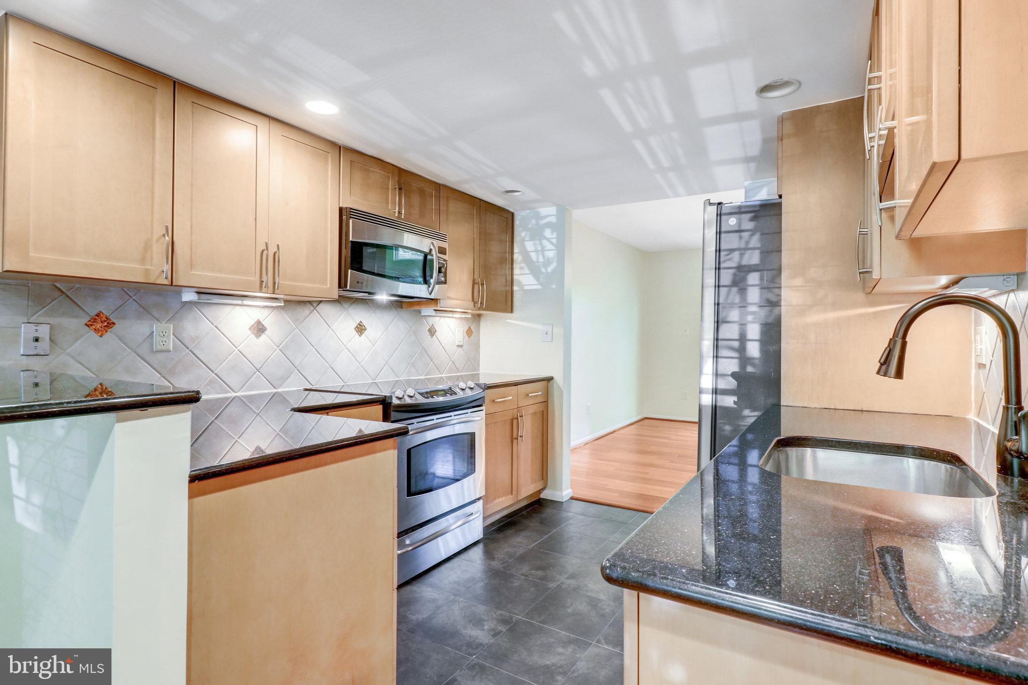 BURKE CENTRE - Residential Lease