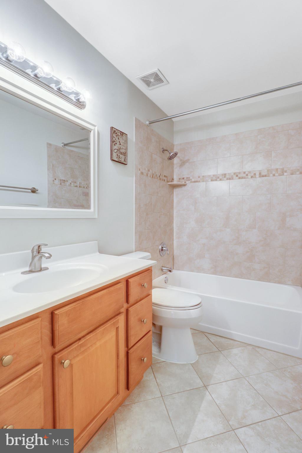 BURKE CENTRE - Residential Lease