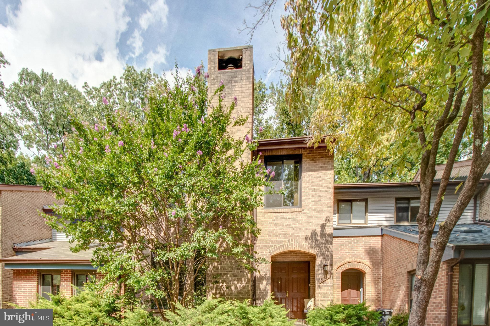 BURKE CENTRE - Residential Lease