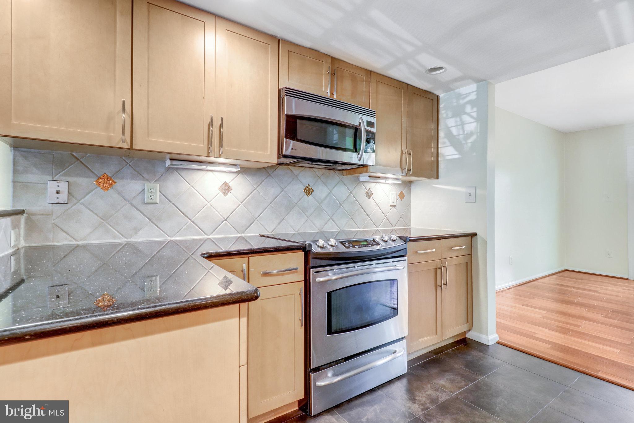 BURKE CENTRE - Residential Lease