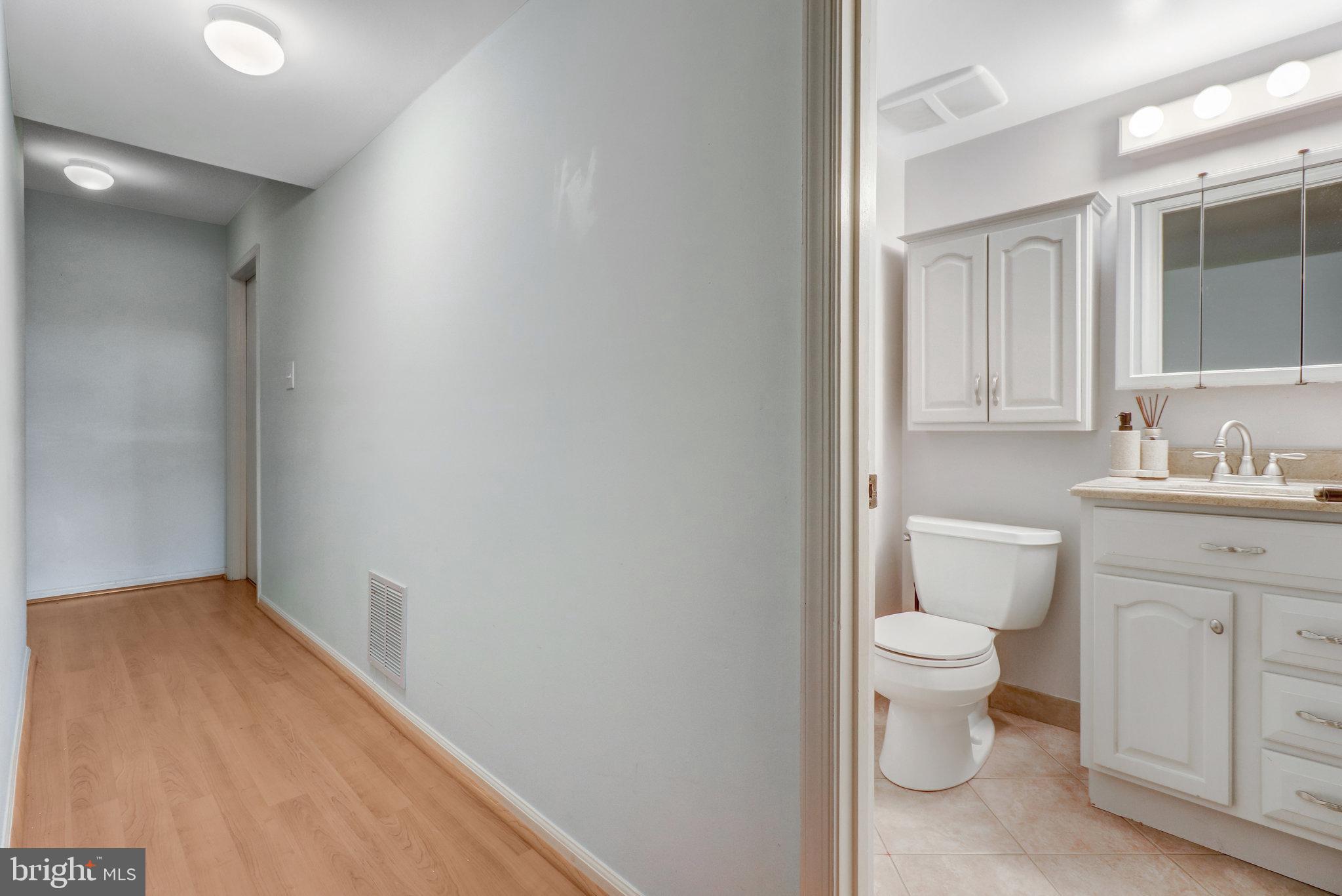 BURKE CENTRE - Residential Lease