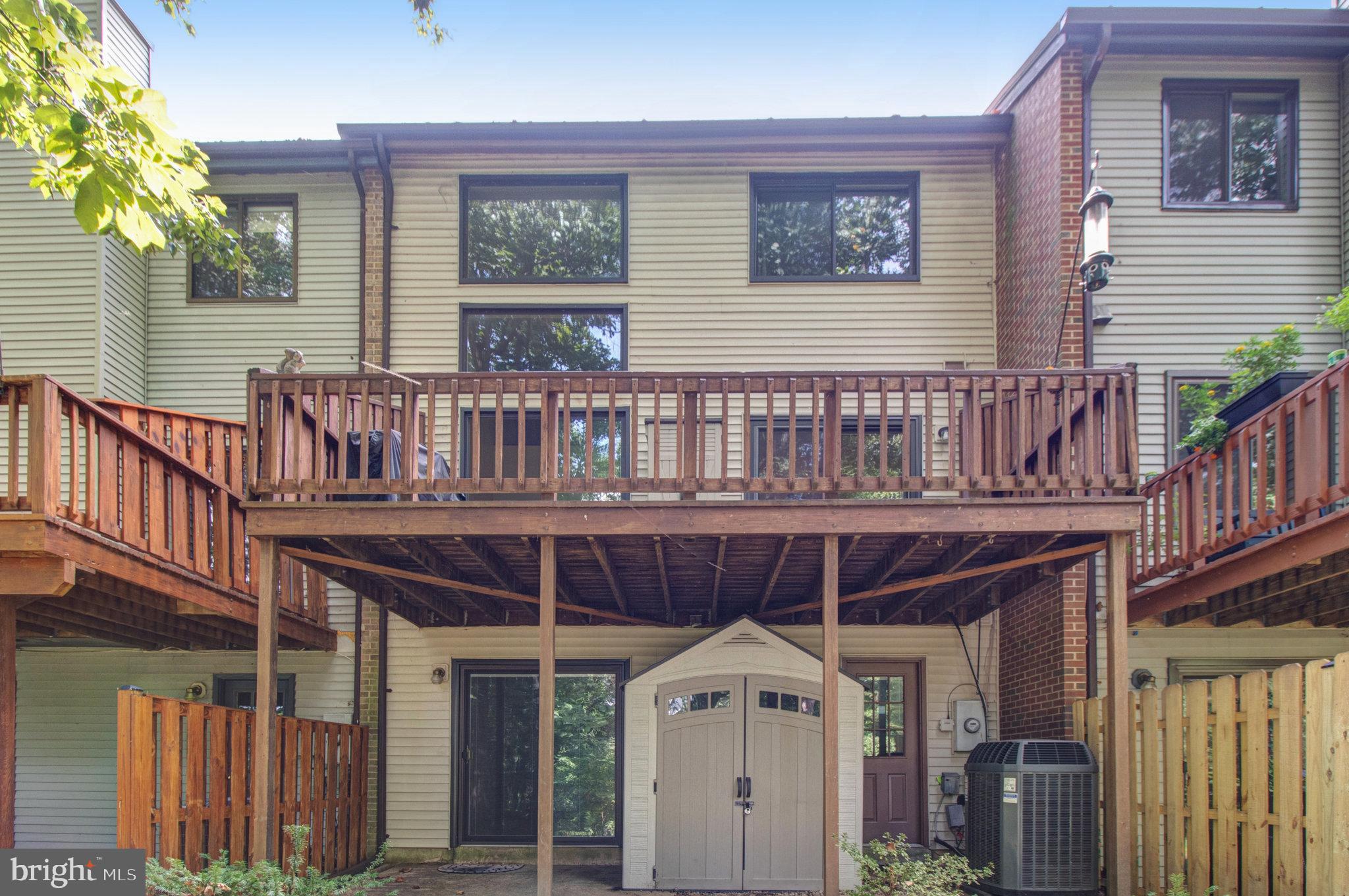 BURKE CENTRE - Residential Lease