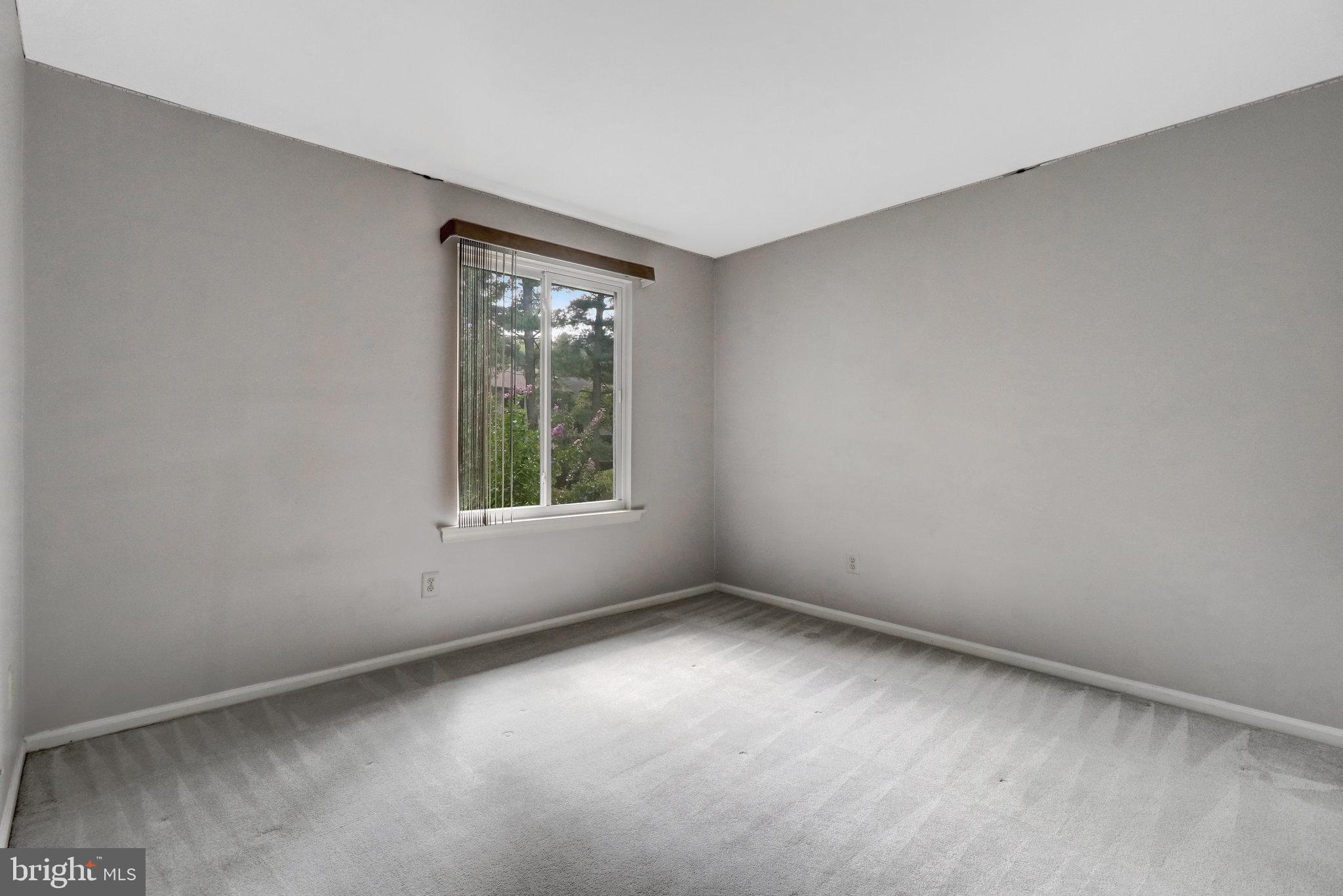 BURKE CENTRE - Residential Lease