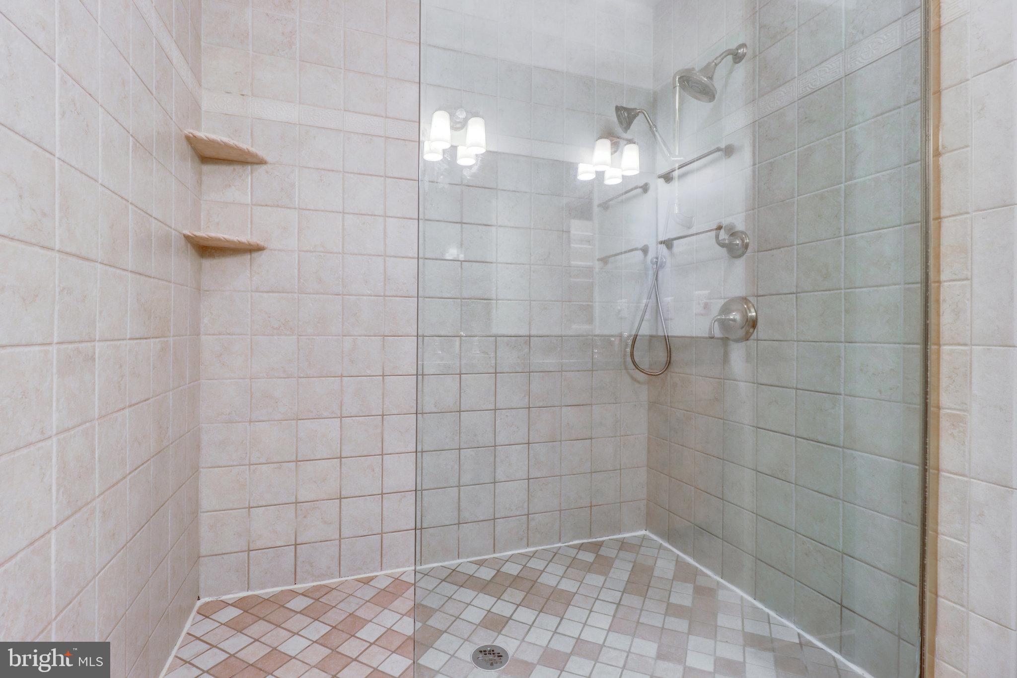 BURKE CENTRE - Residential Lease