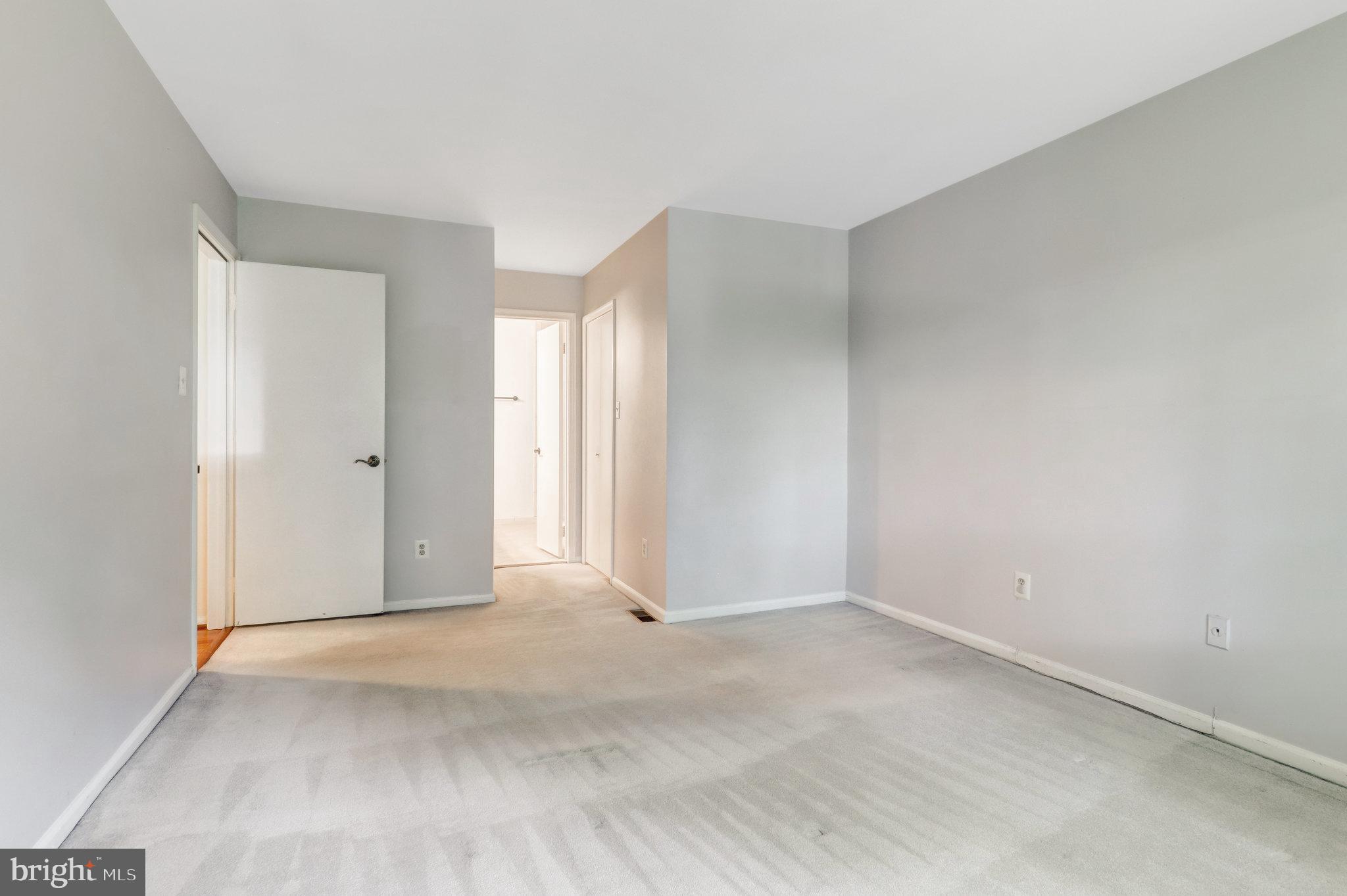 BURKE CENTRE - Residential Lease