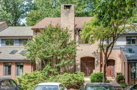 5707 WATERS EDGE LANDING COURT BURKE VA 22015