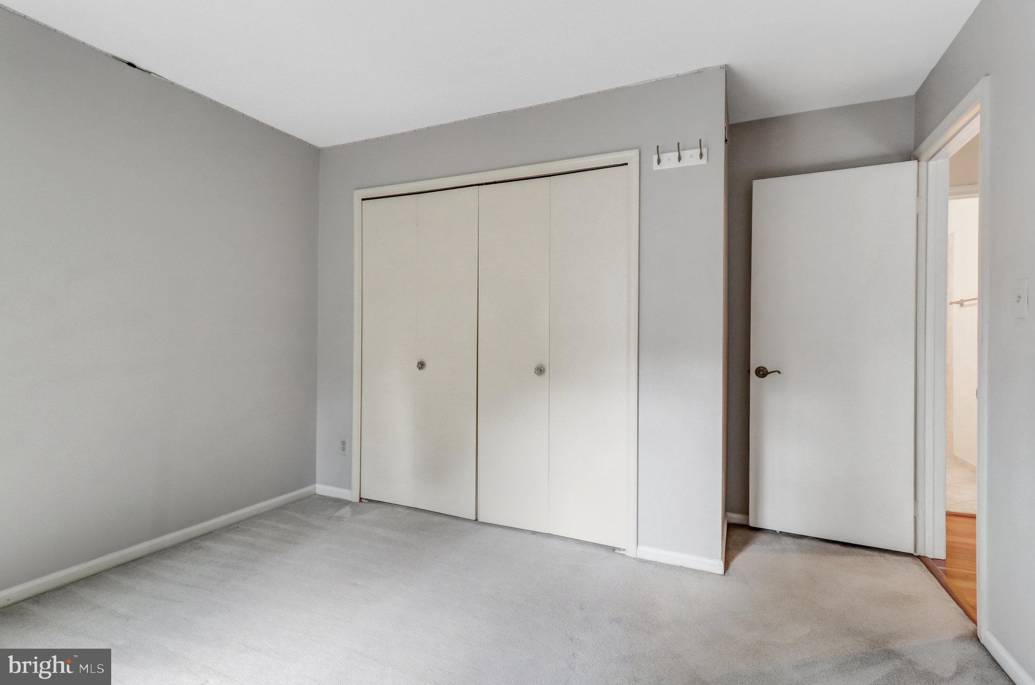 BURKE CENTRE - Residential Lease