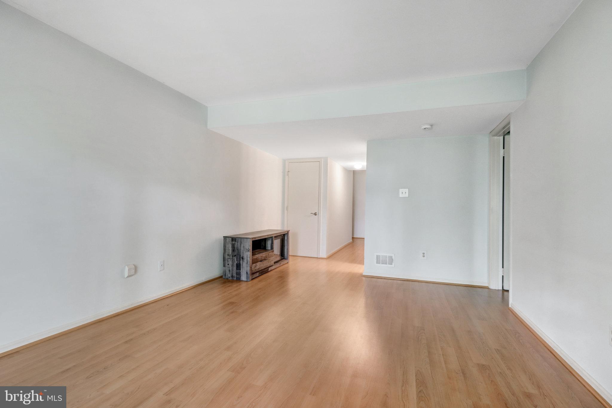 BURKE CENTRE - Residential Lease