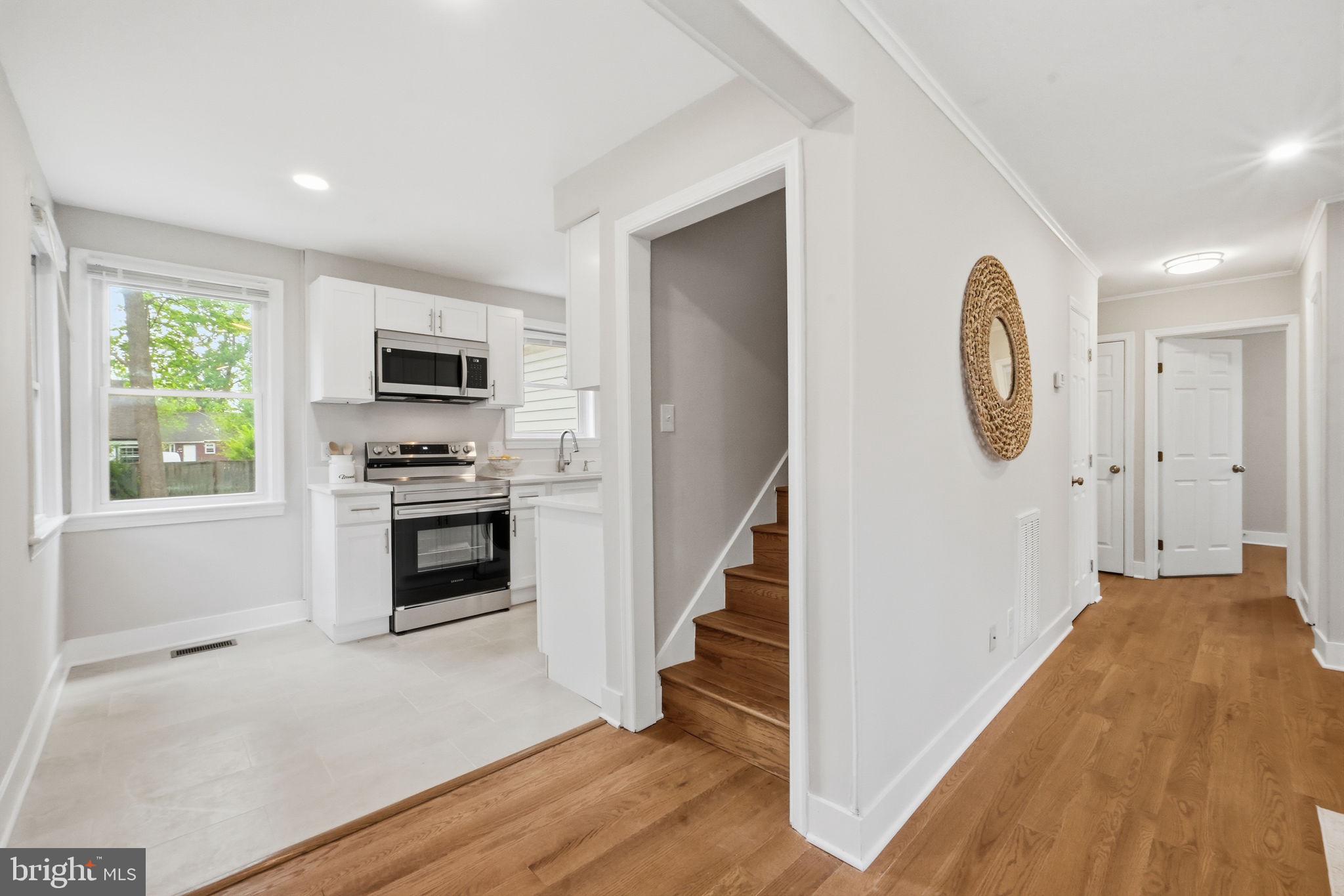 OAK SPRING - Residential