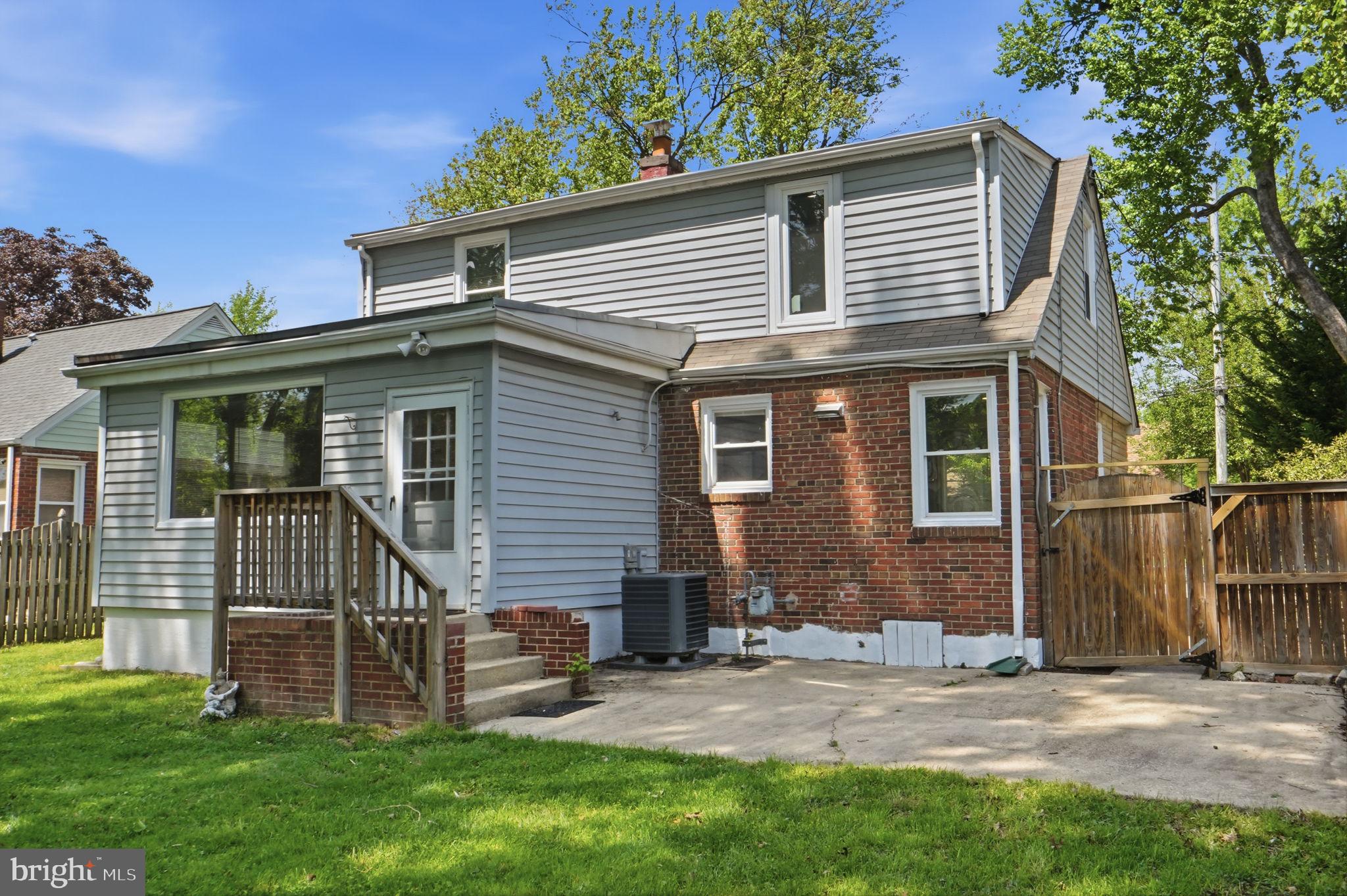 OAK SPRING - Residential