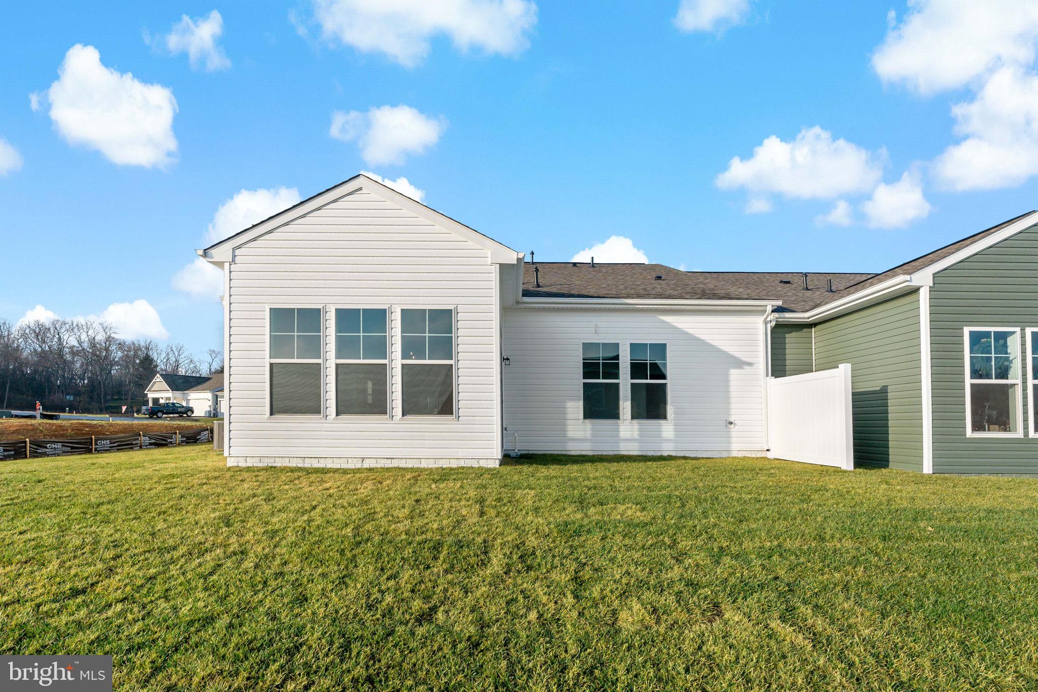 ROSEHILL MANOR - Residential