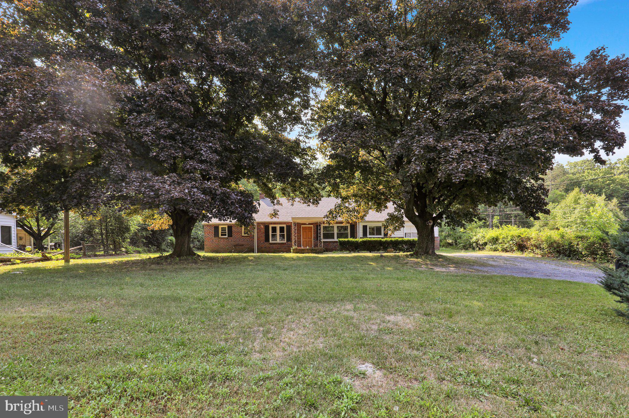 3215 PRICETOWN ROAD