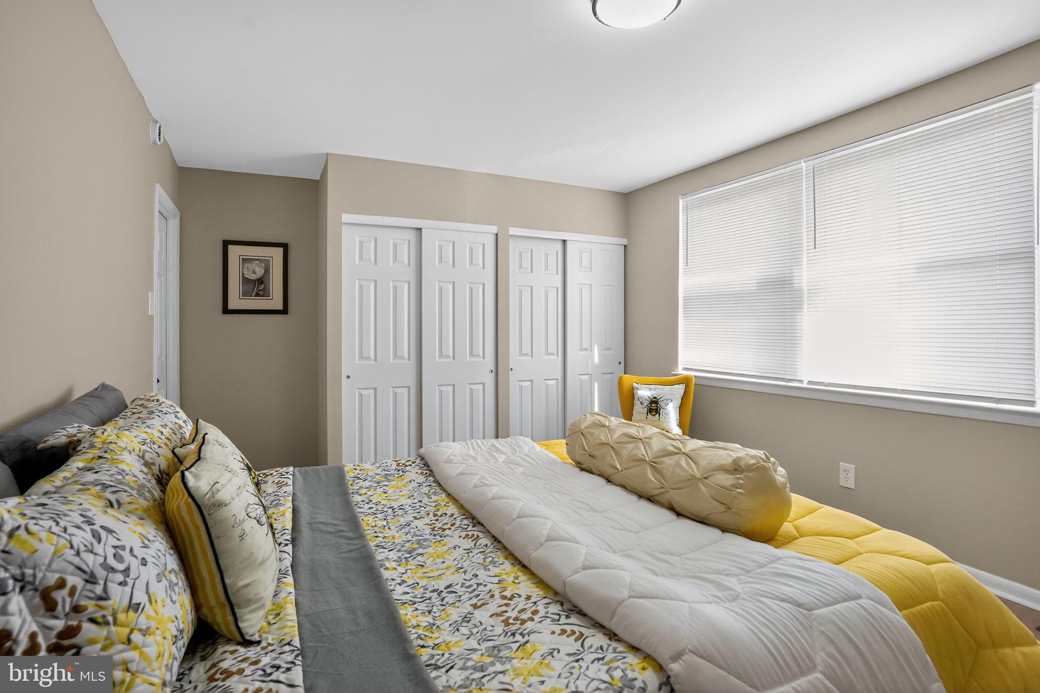 MILL CREEK - Residential