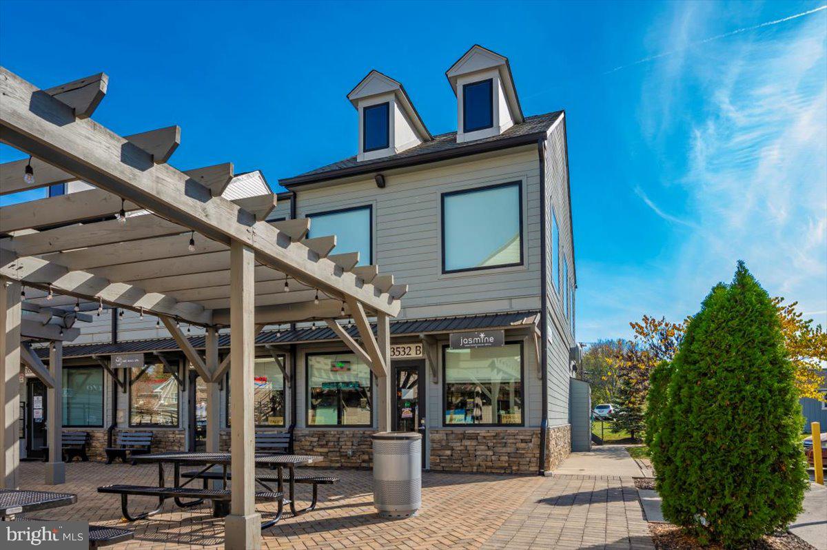 3532 URBANA PIKE B