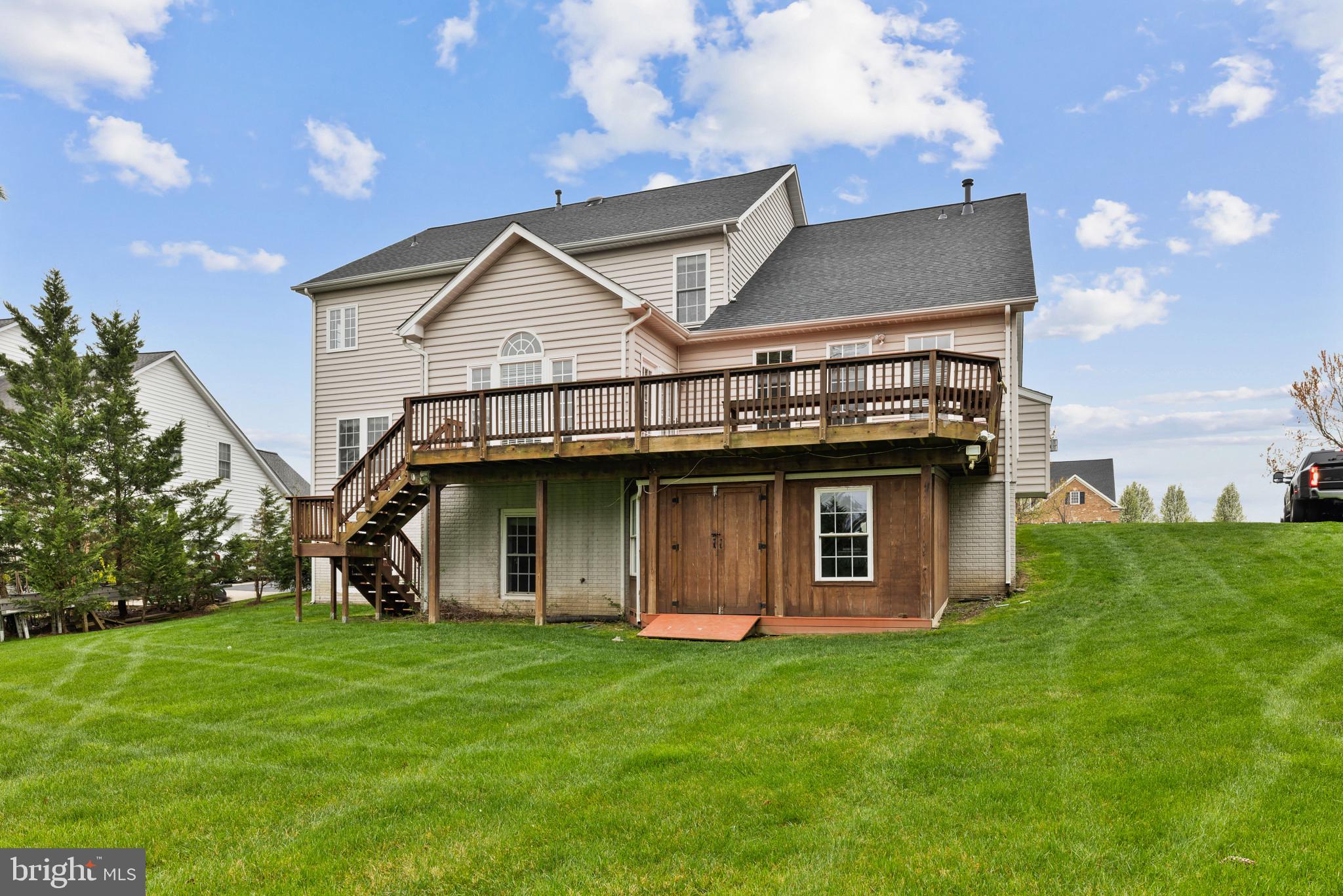 CEDAR HUNT - Residential