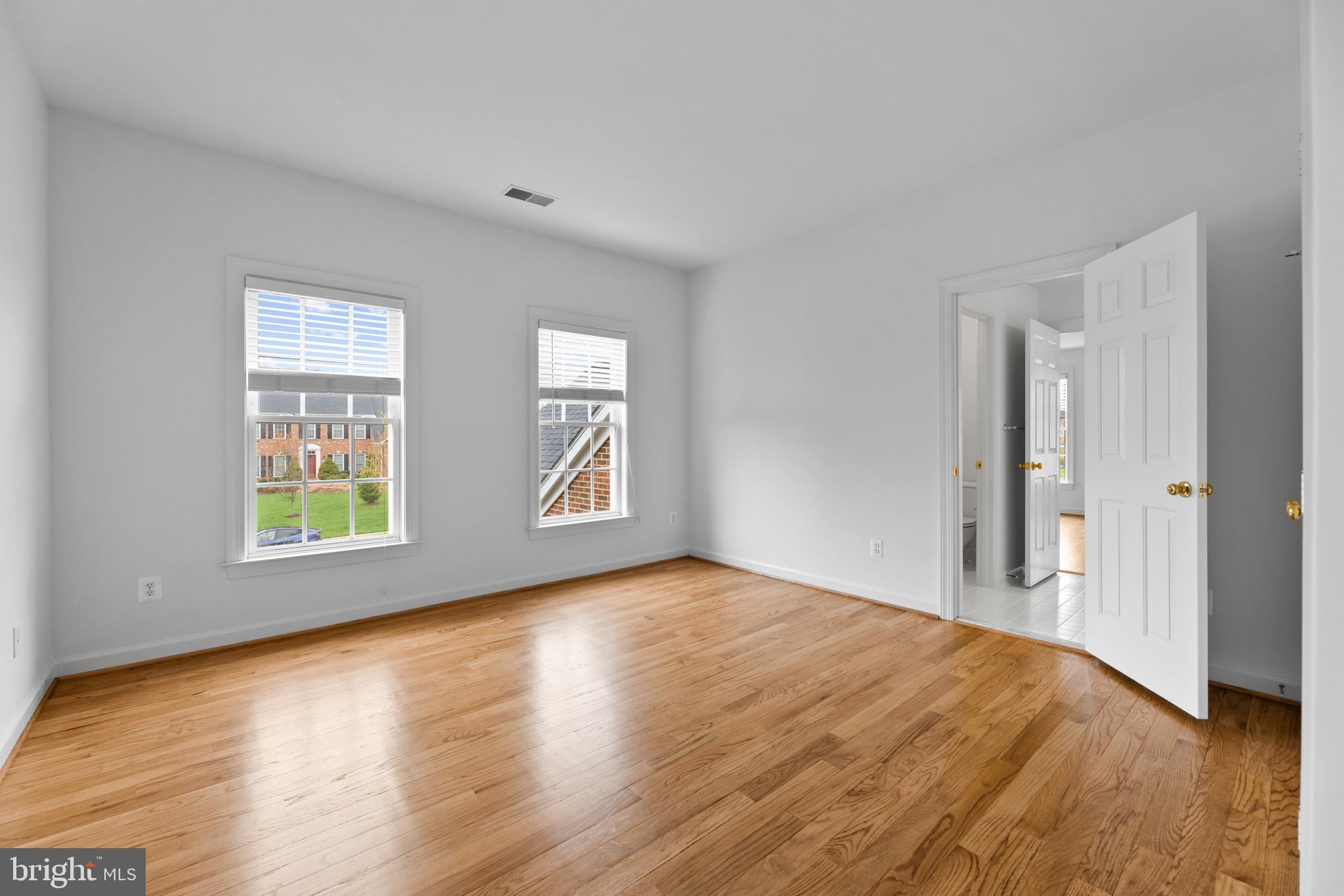 CEDAR HUNT - Residential