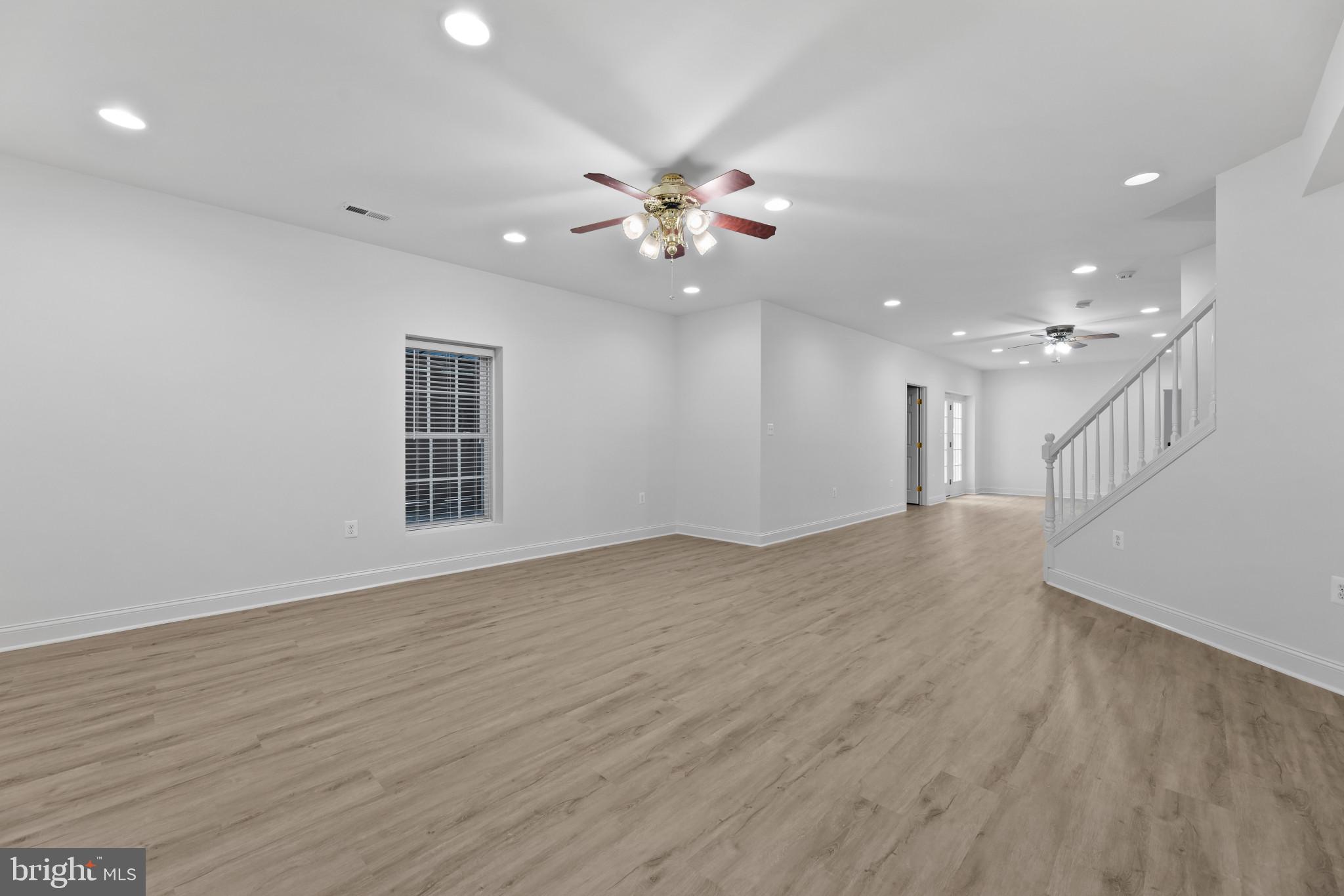 CEDAR HUNT - Residential