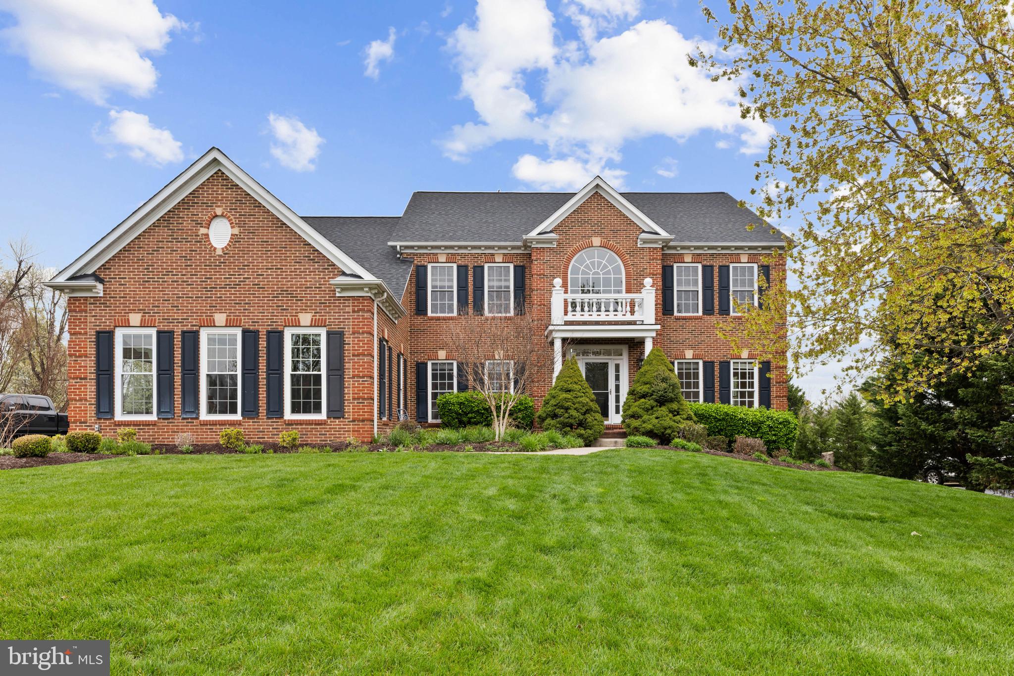 CEDAR HUNT - Residential