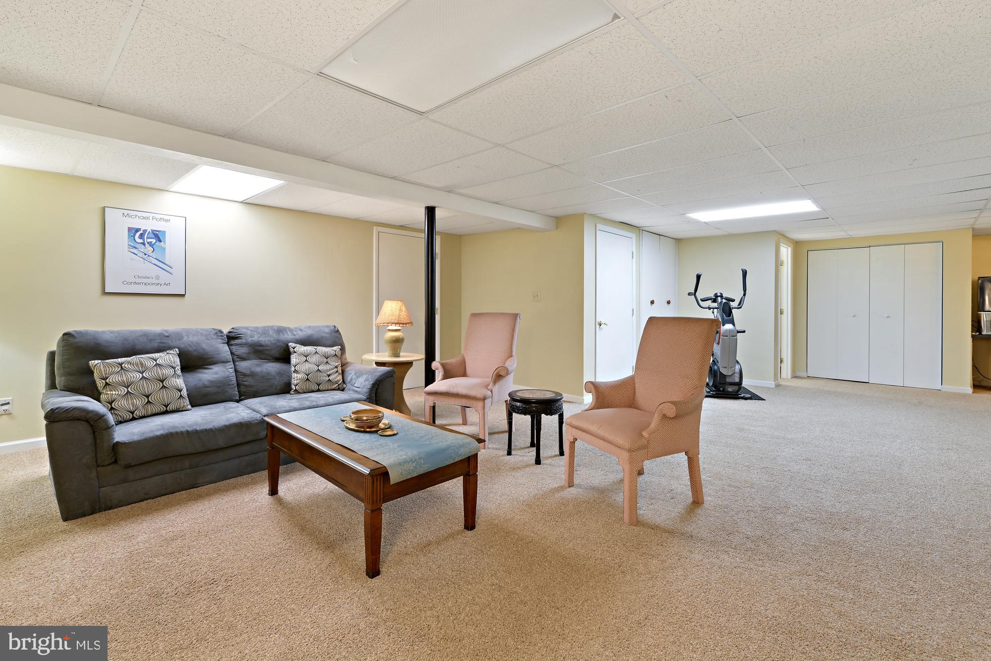 DERRY TOWNSHIP - Residential