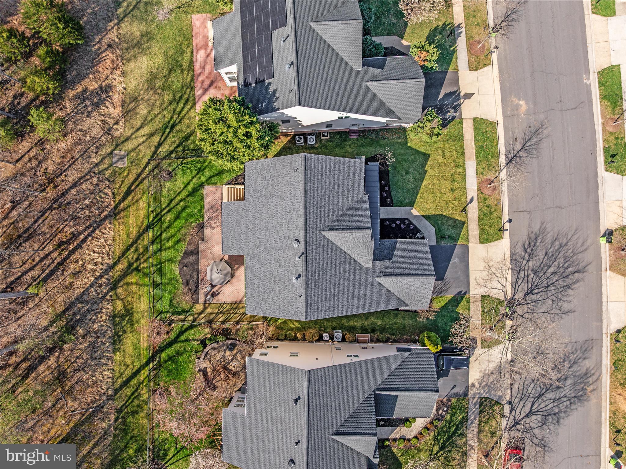 LANSDOWNE ON THE POTOMAC - Residential