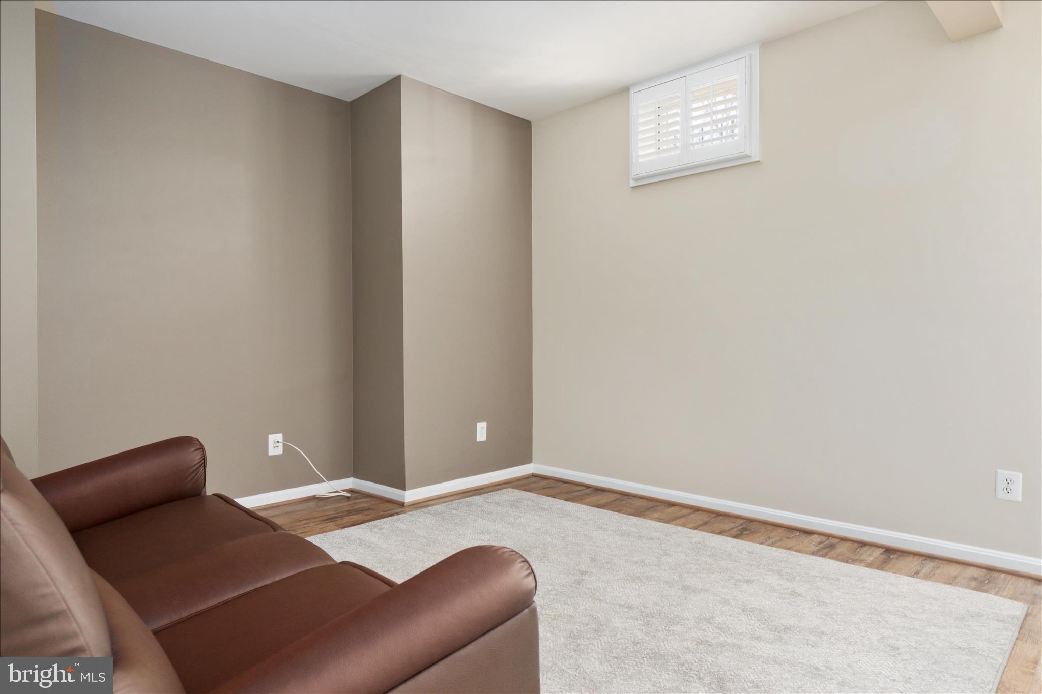 LANSDOWNE ON THE POTOMAC - Residential