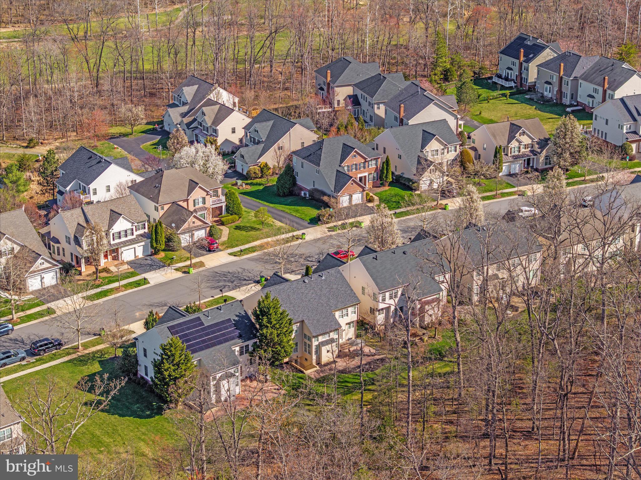 LANSDOWNE ON THE POTOMAC - Residential