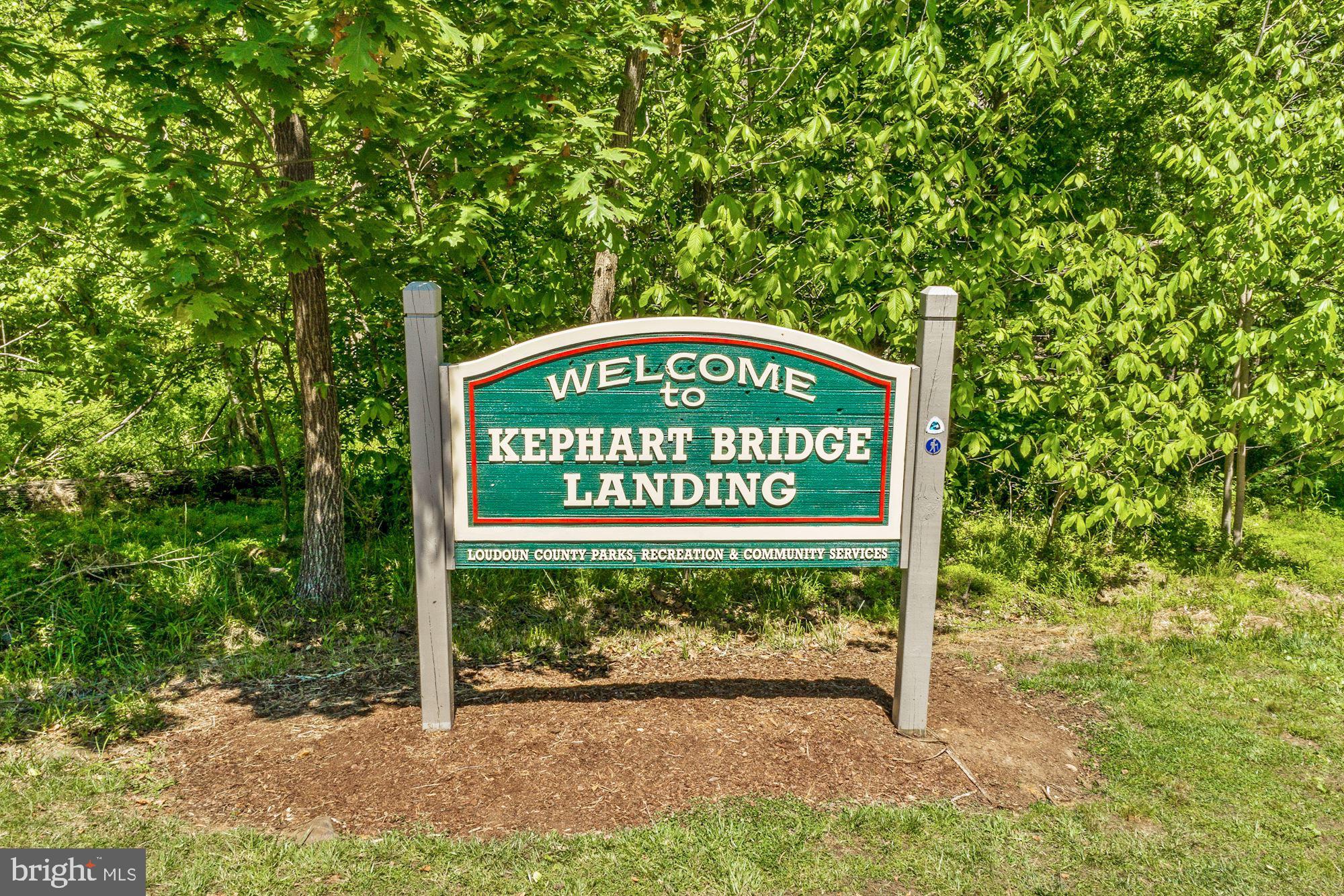 LANSDOWNE ON THE POTOMAC - Residential