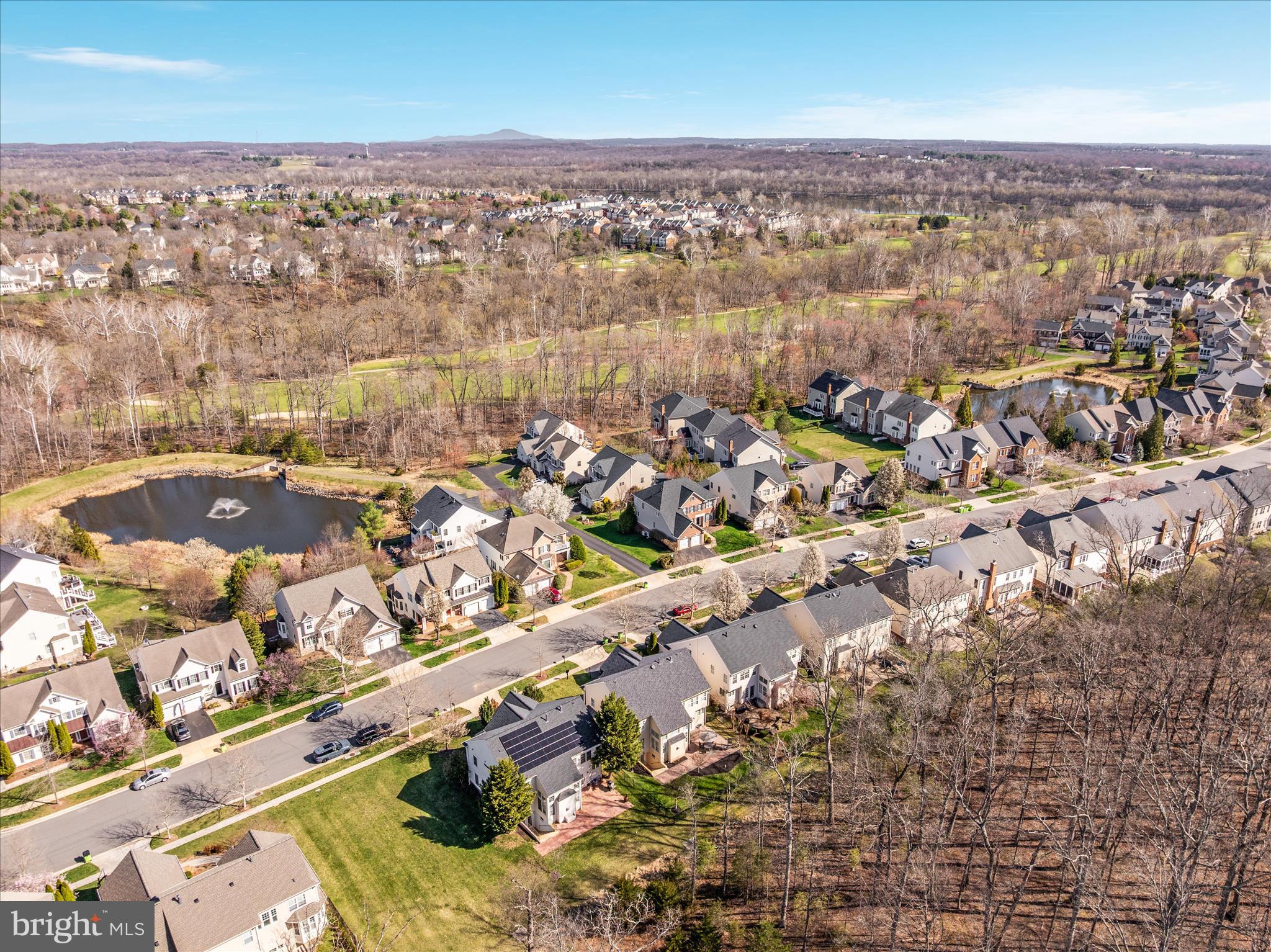 LANSDOWNE ON THE POTOMAC - Residential