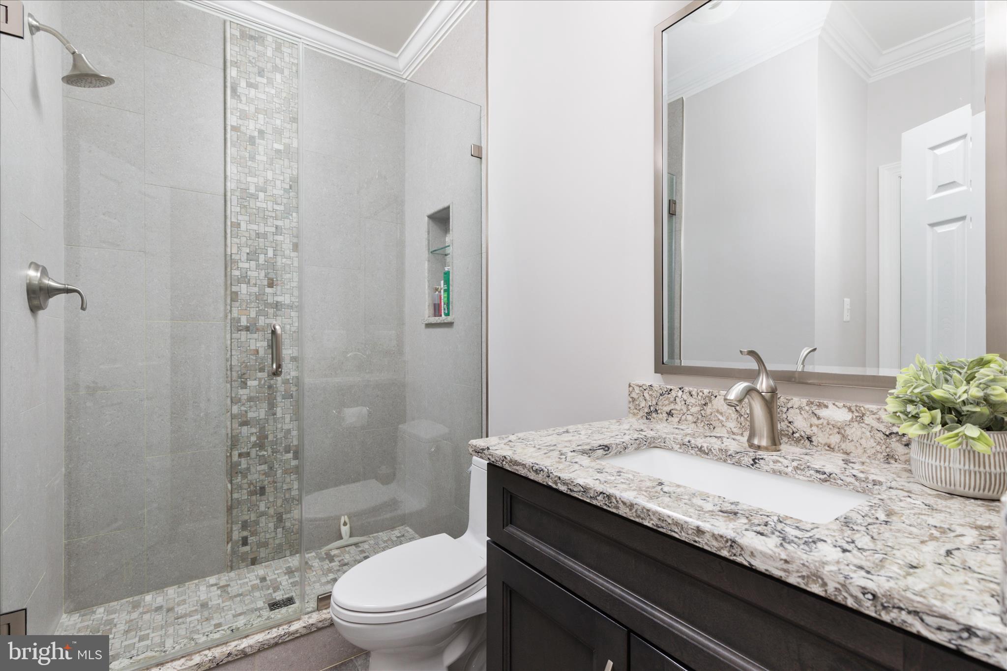 LANSDOWNE ON THE POTOMAC - Residential