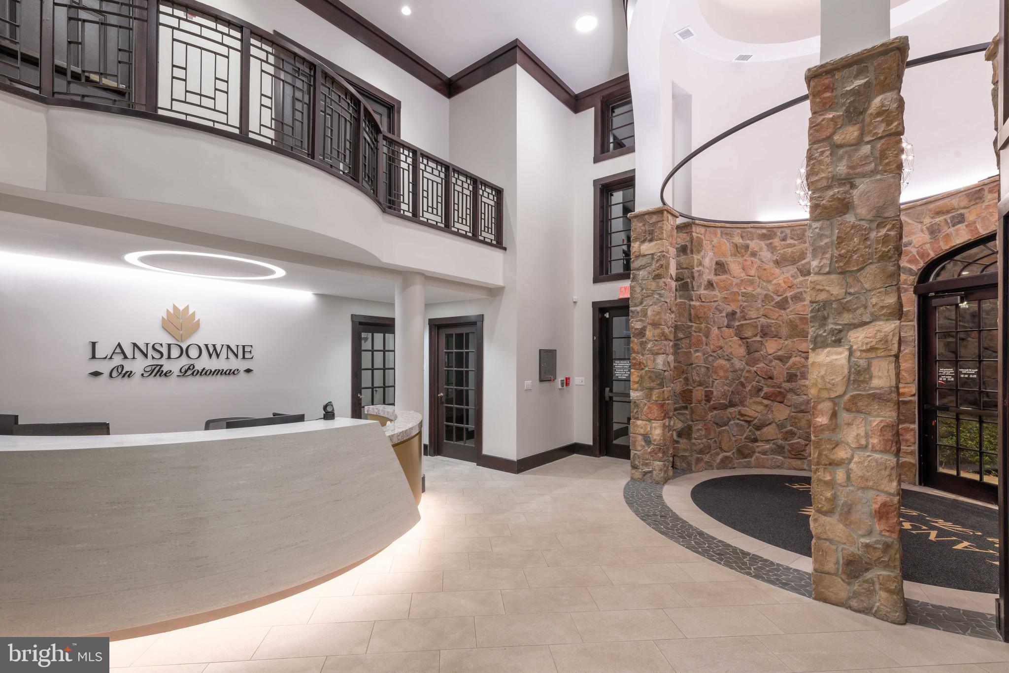 LANSDOWNE ON THE POTOMAC - Residential