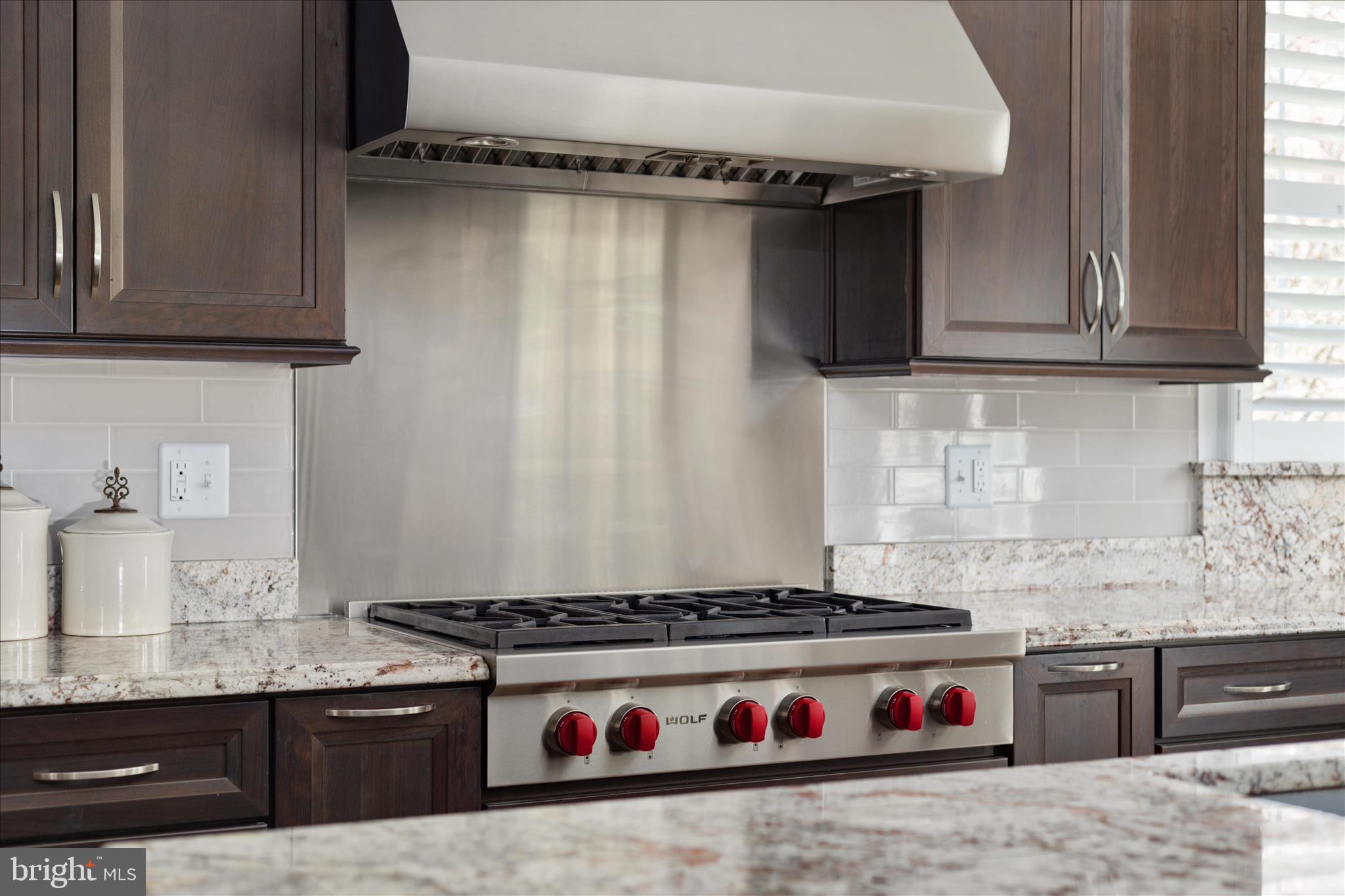 LANSDOWNE ON THE POTOMAC - Residential