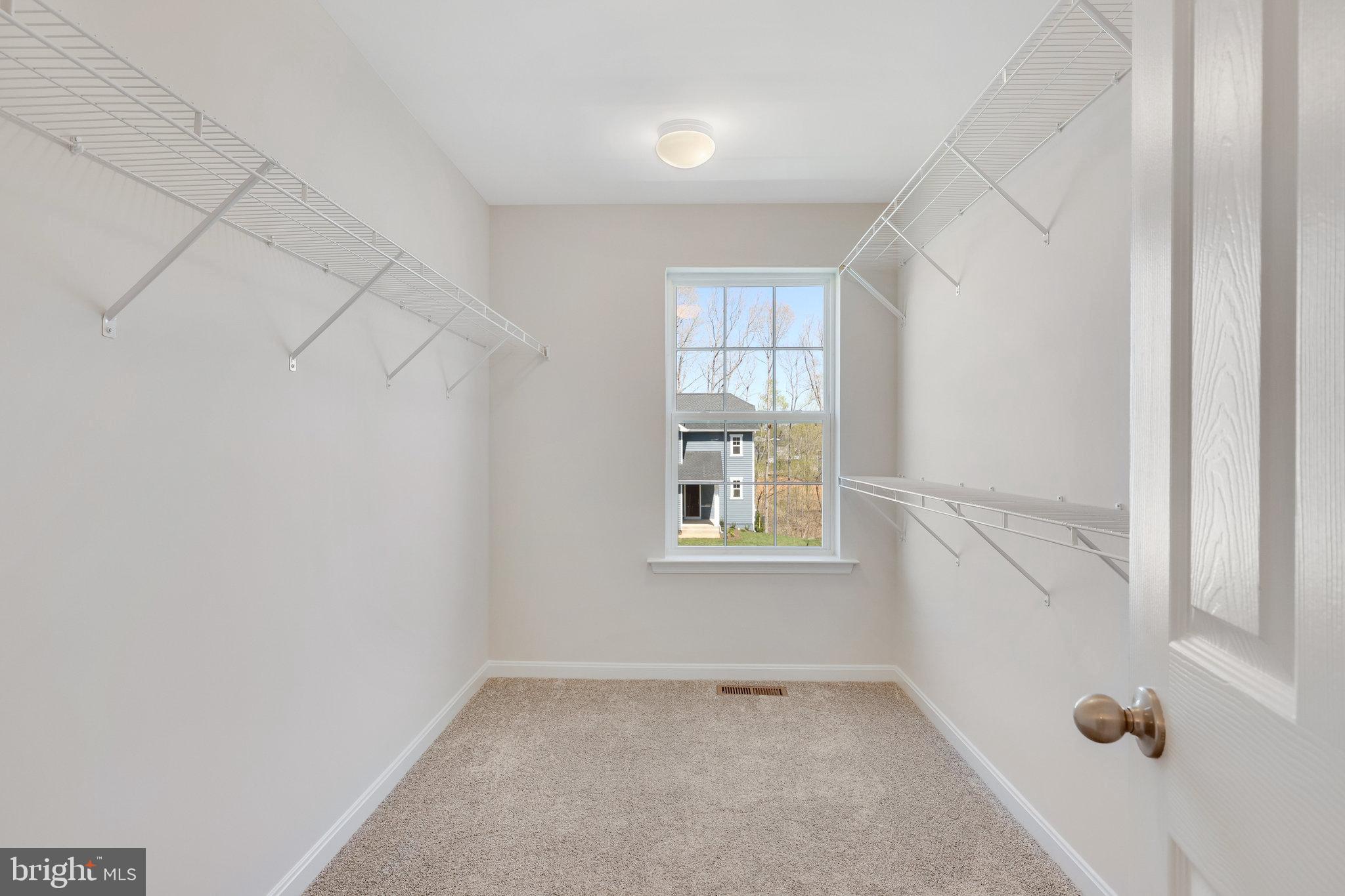 WILDERNESS SHORES - Residential