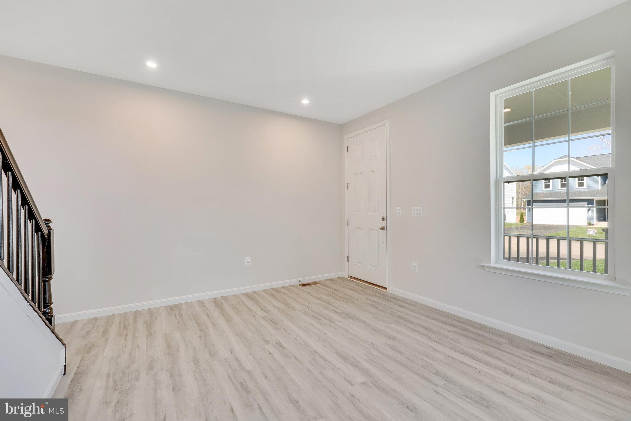 WILDERNESS SHORES - Residential