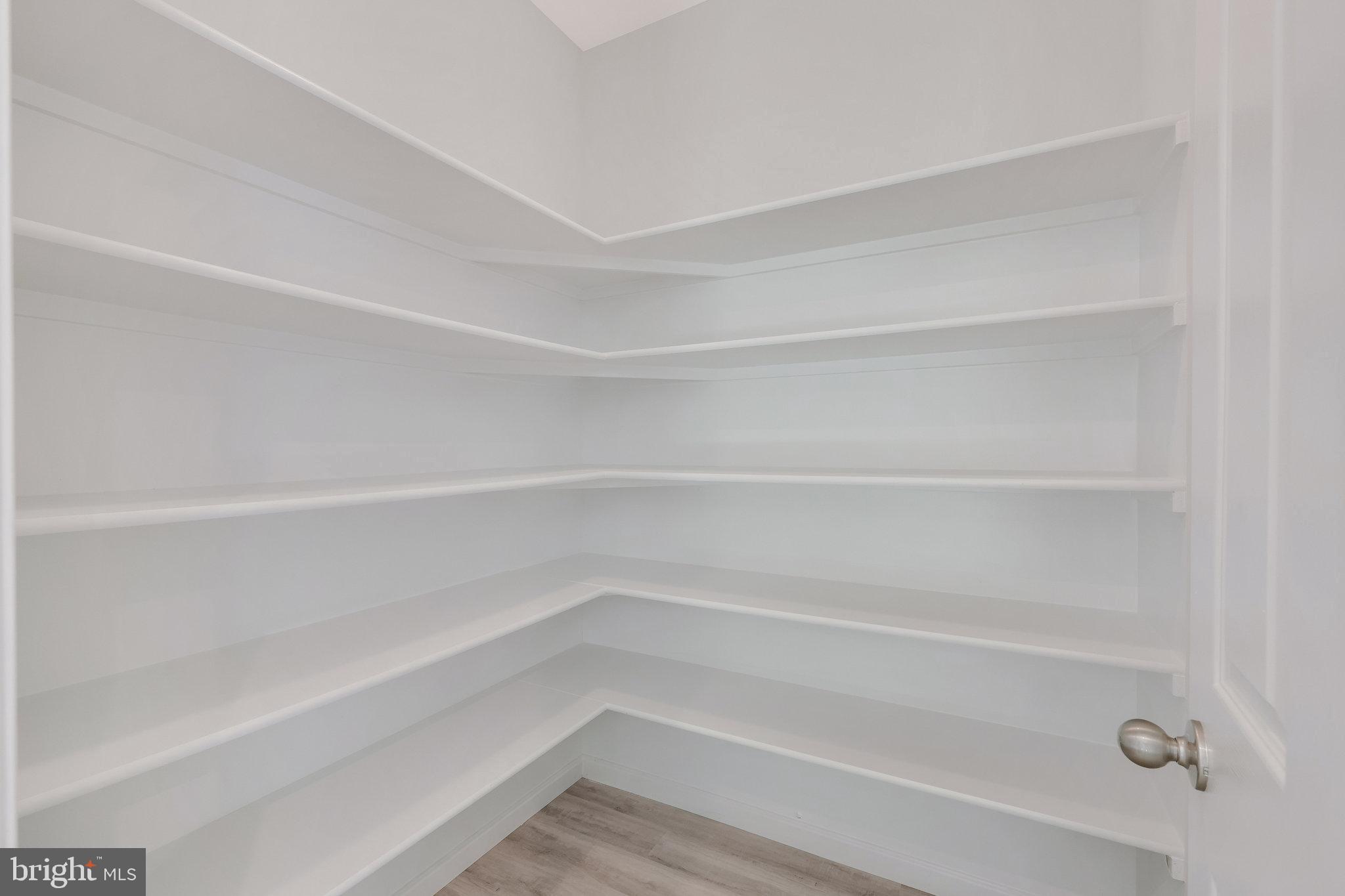 WILDERNESS SHORES - Residential