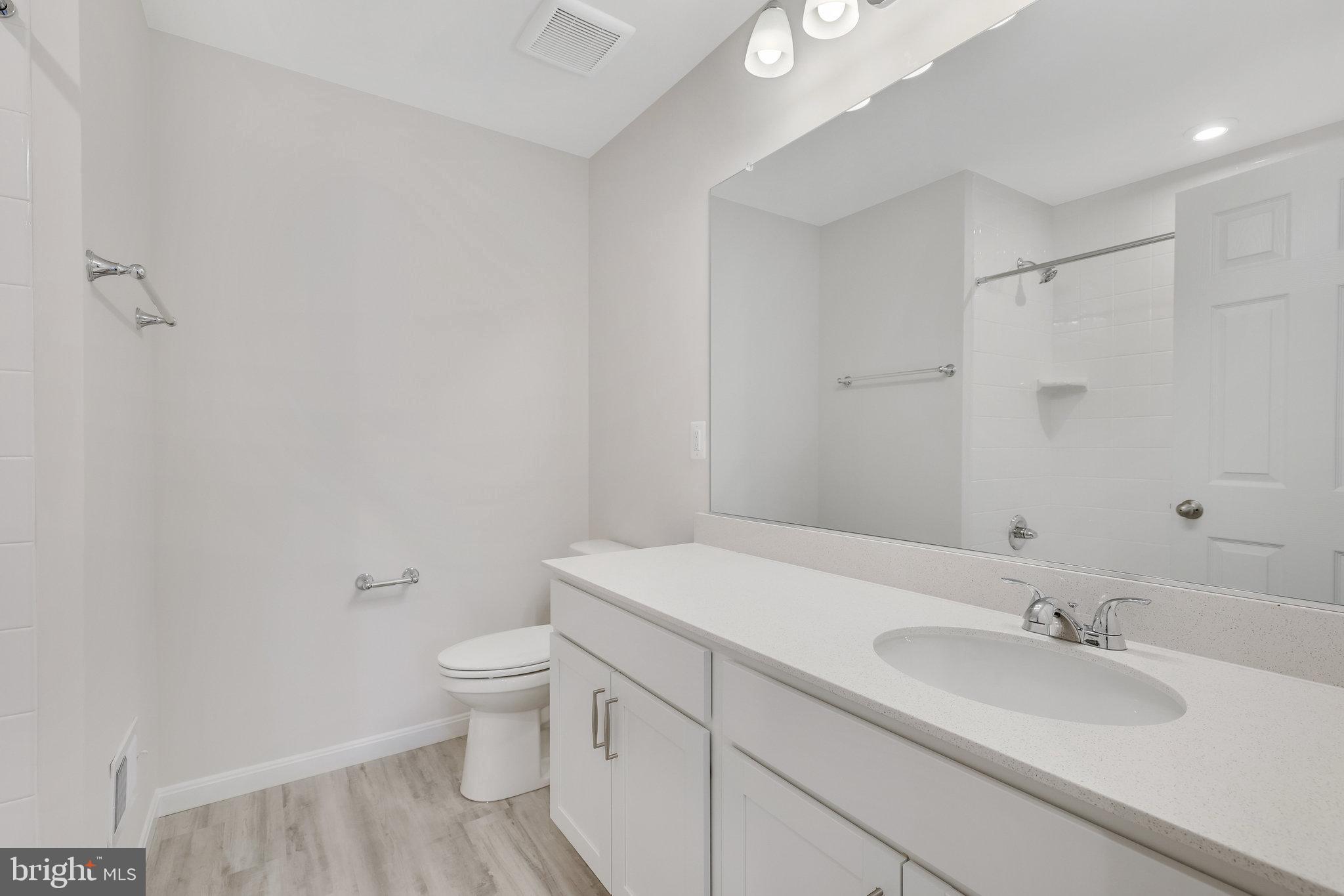 WILDERNESS SHORES - Residential