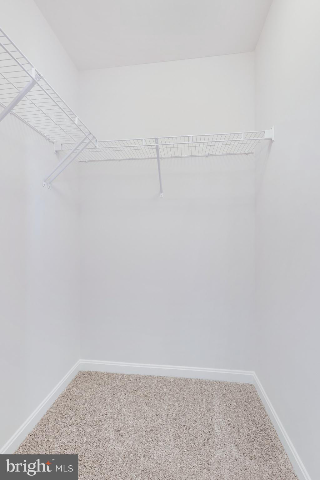 WILDERNESS SHORES - Residential