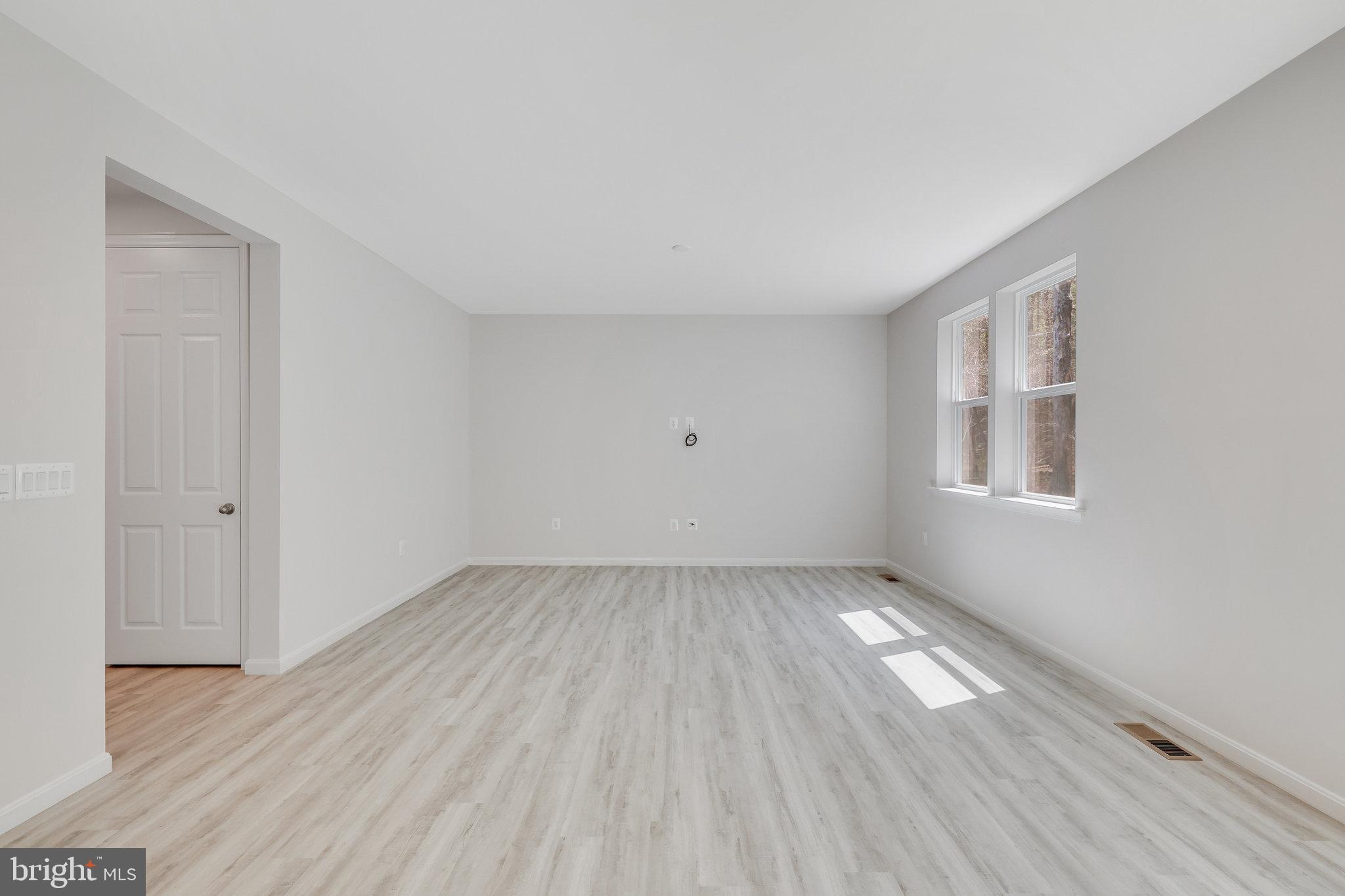 WILDERNESS SHORES - Residential