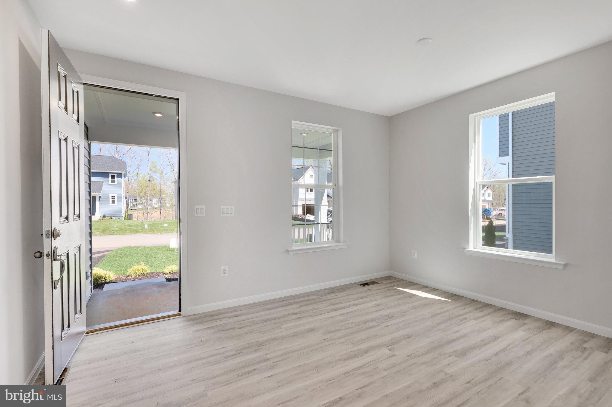 WILDERNESS SHORES - Residential