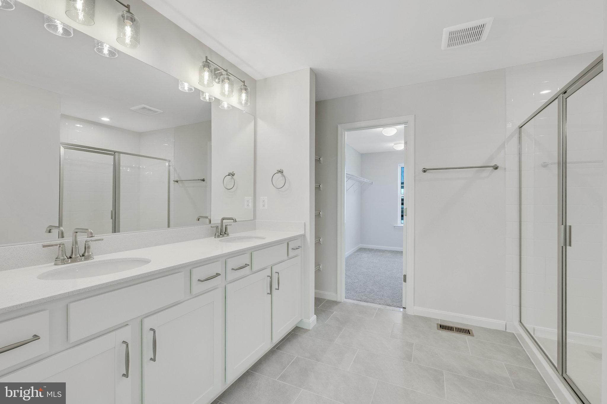 WILDERNESS SHORES - Residential