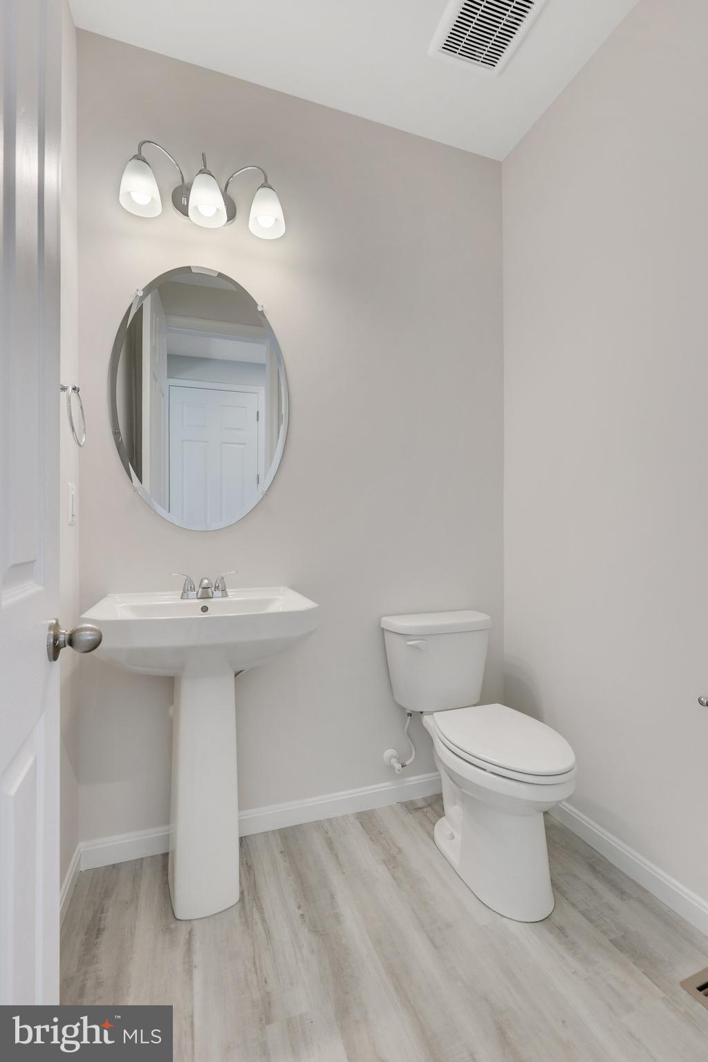 WILDERNESS SHORES - Residential