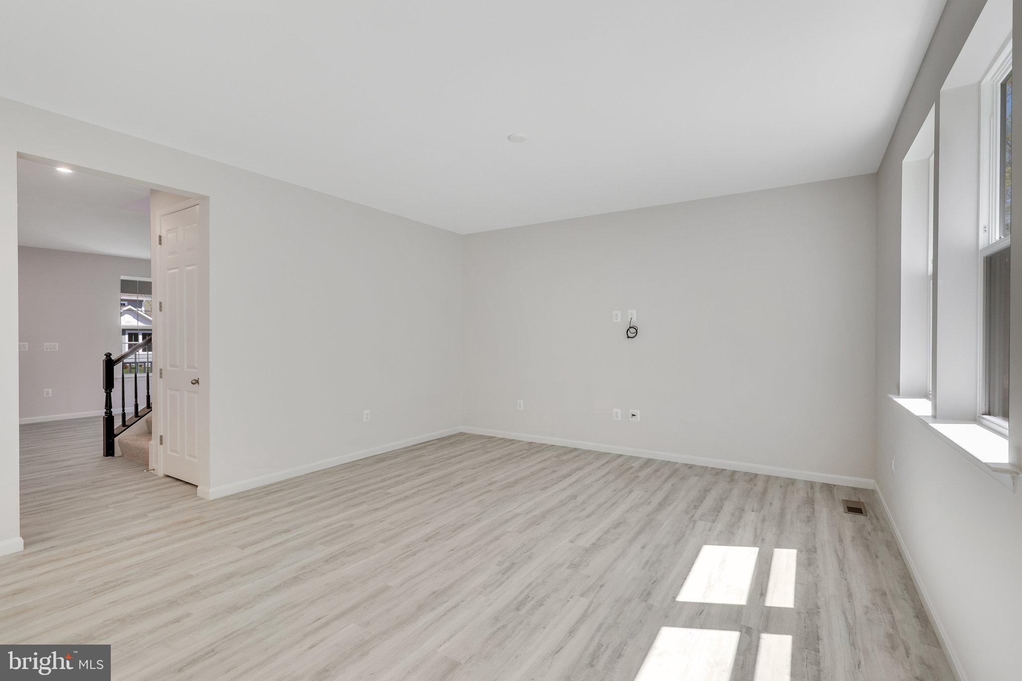 WILDERNESS SHORES - Residential