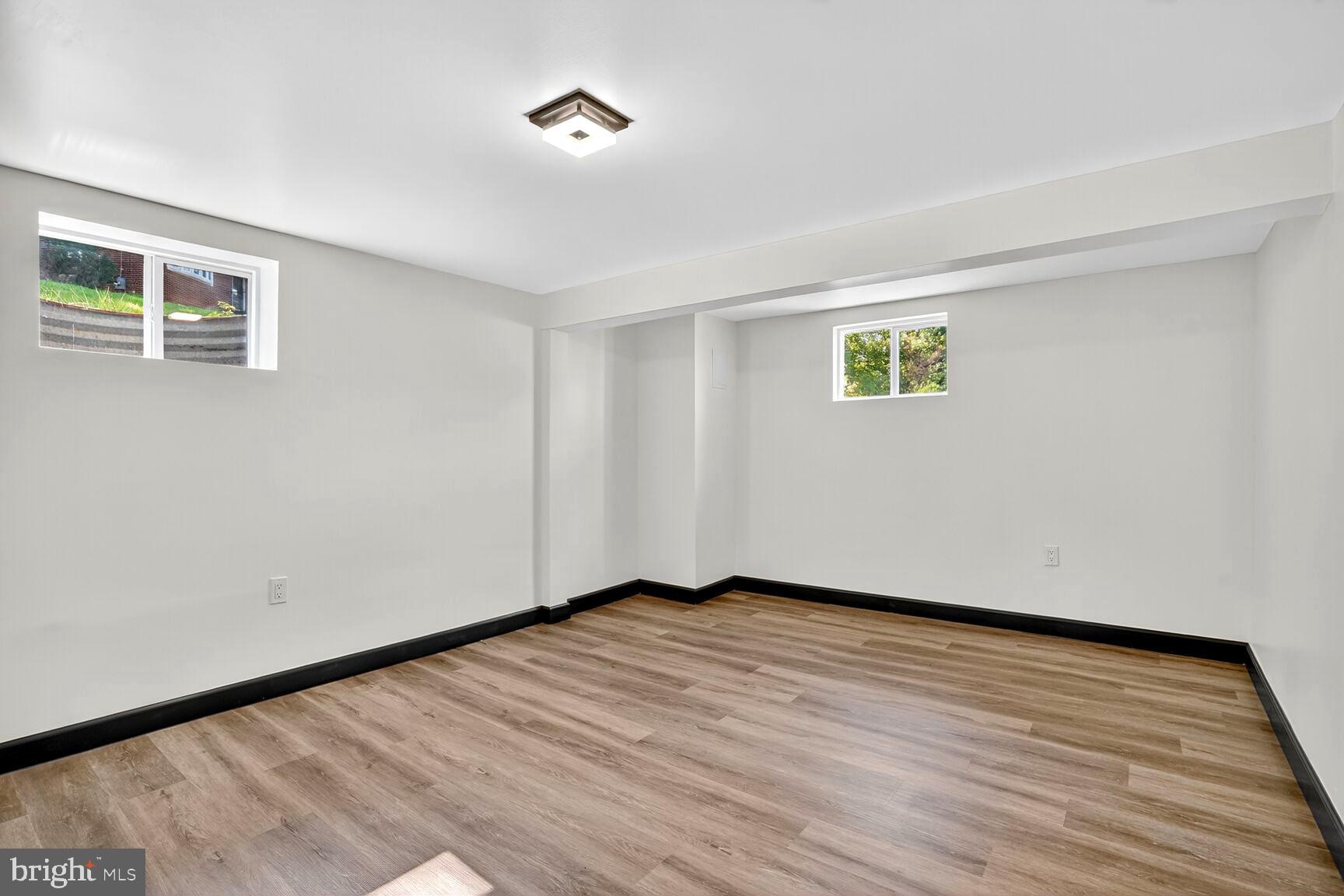 FOREST HEIGHTS - Residential