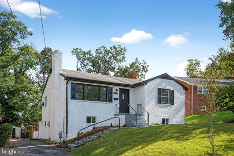 107 ONONDAGA DRIVE OXON HILL MD 20745